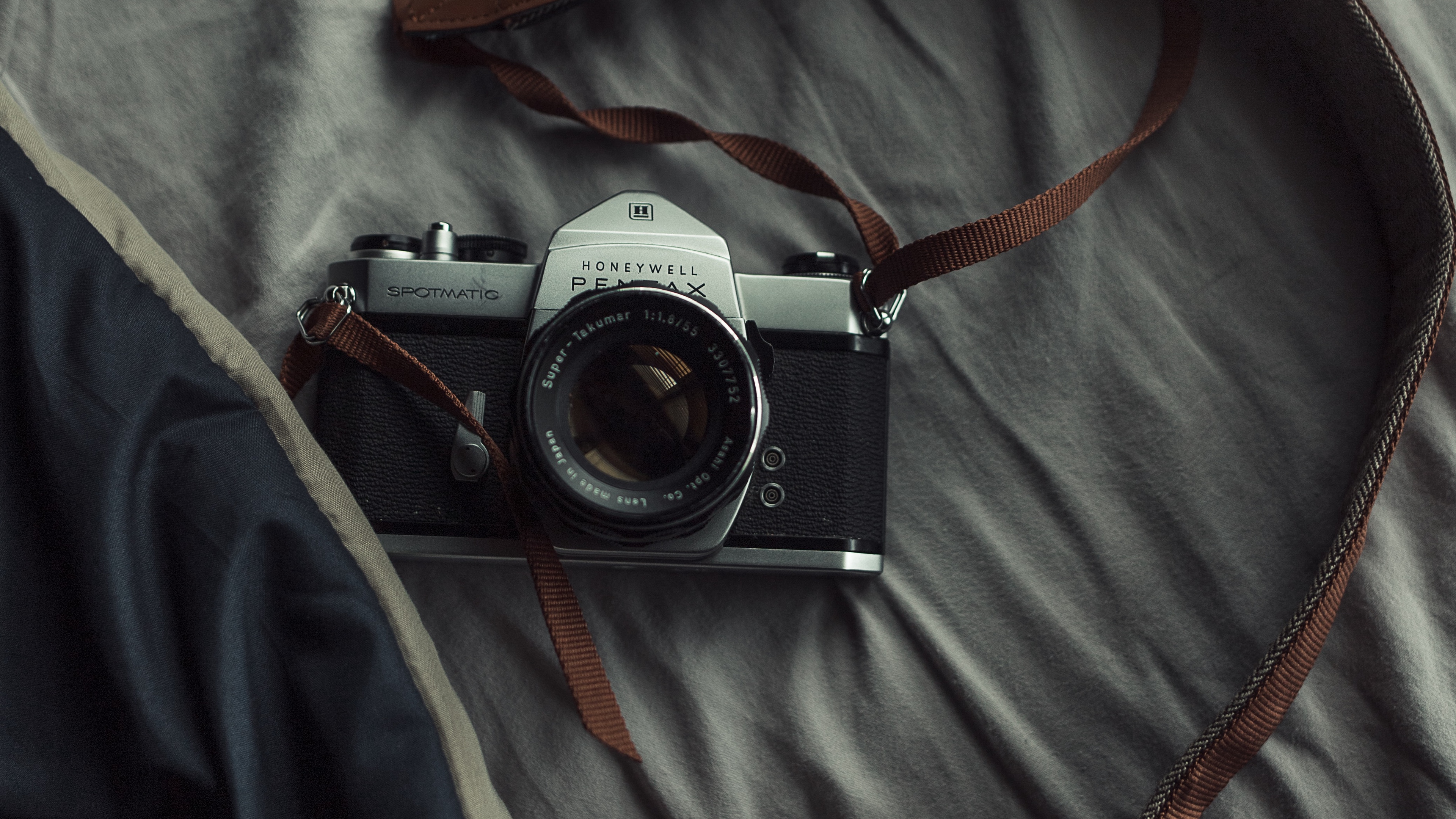 Wallpaper Camera, Lens, Strap, Photography - Camera Photography 4k , HD Wallpaper & Backgrounds