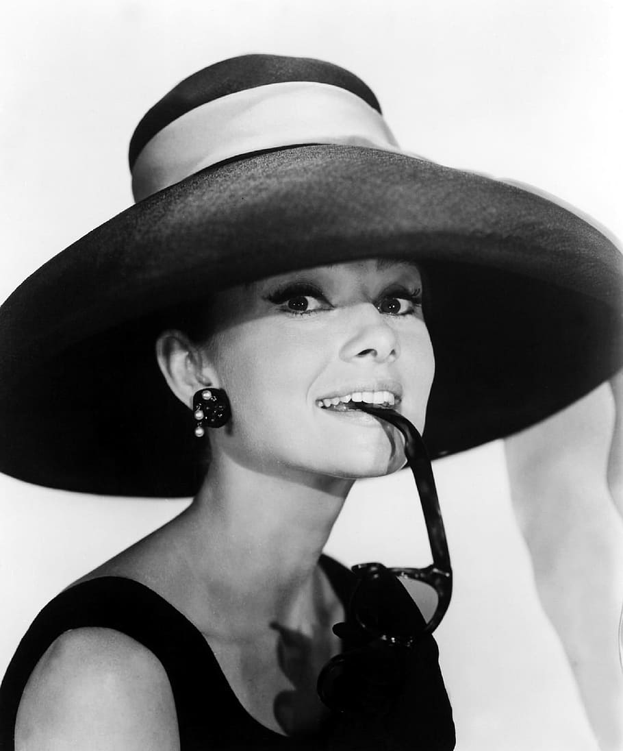 Audrey Hepburn, Actress, Movie, Woman, Person, Portrait, - Audrey Hepburn , HD Wallpaper & Backgrounds