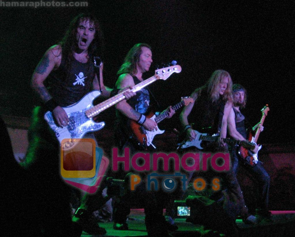 Iron Maiden Wallpaper - Guitar Hero , HD Wallpaper & Backgrounds
