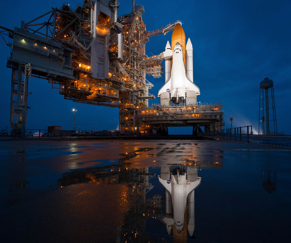 Android Phone Wallpaper Size - Macbook Wallpaper 4k Space Shuttle , HD Wallpaper & Backgrounds