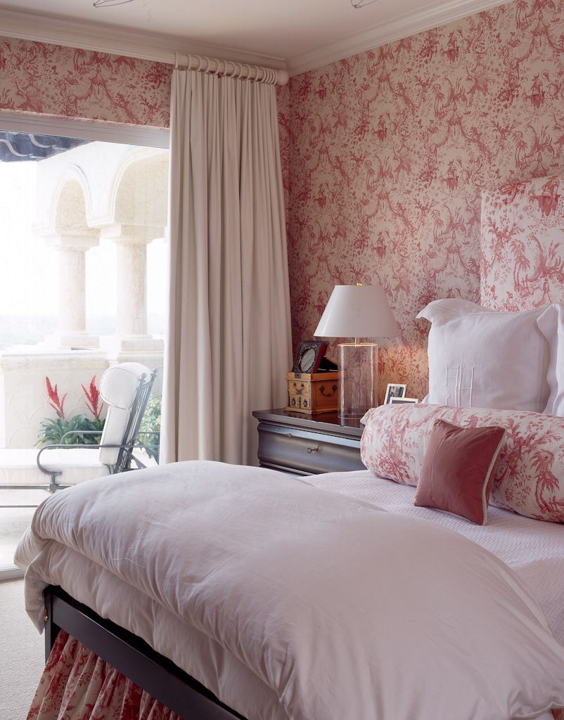 Tastefully Wallpapered Bedrooms - Classy Bedroom Wallpaper Designs , HD Wallpaper & Backgrounds