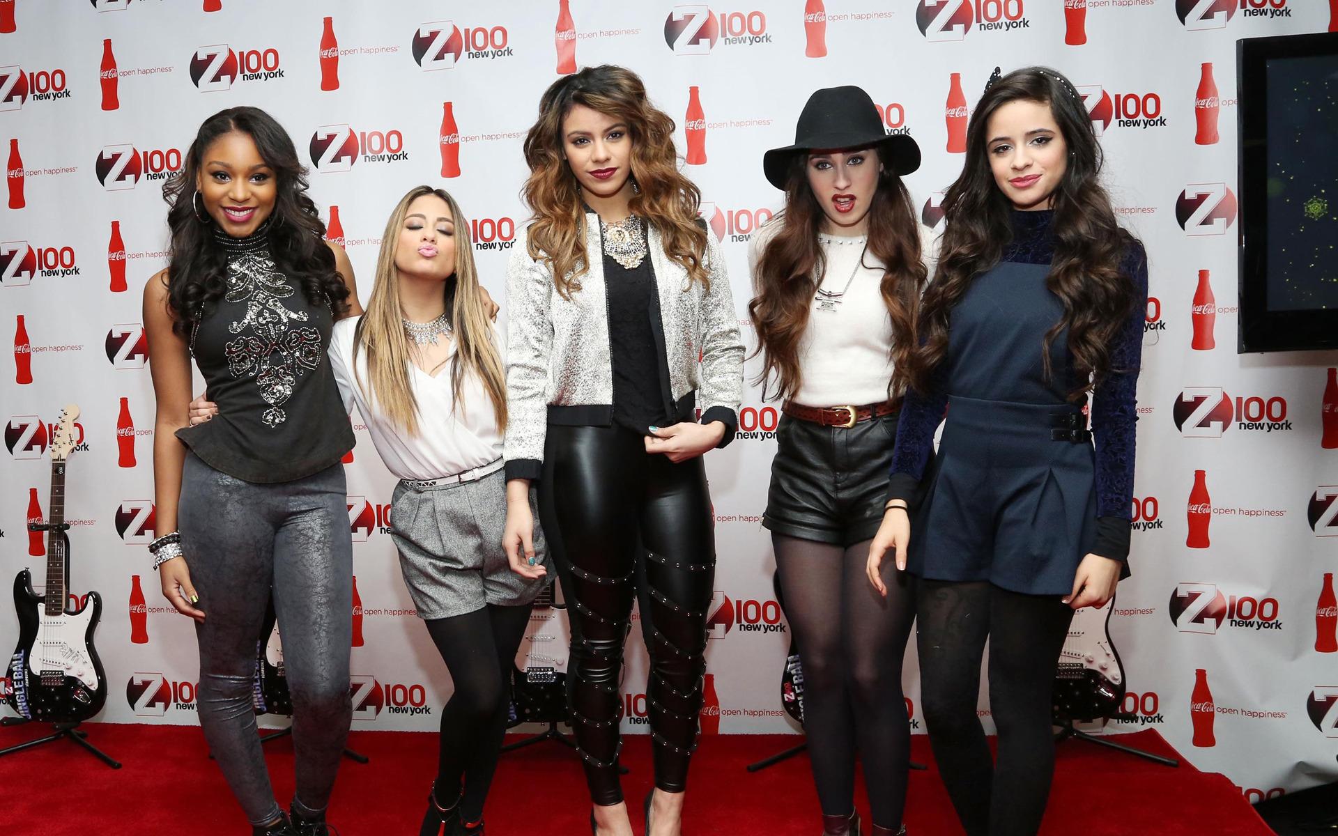 Hd Fifth Harmony Wallpaper - Fifth Harmony Jingle Ball 2013 , HD Wallpaper & Backgrounds