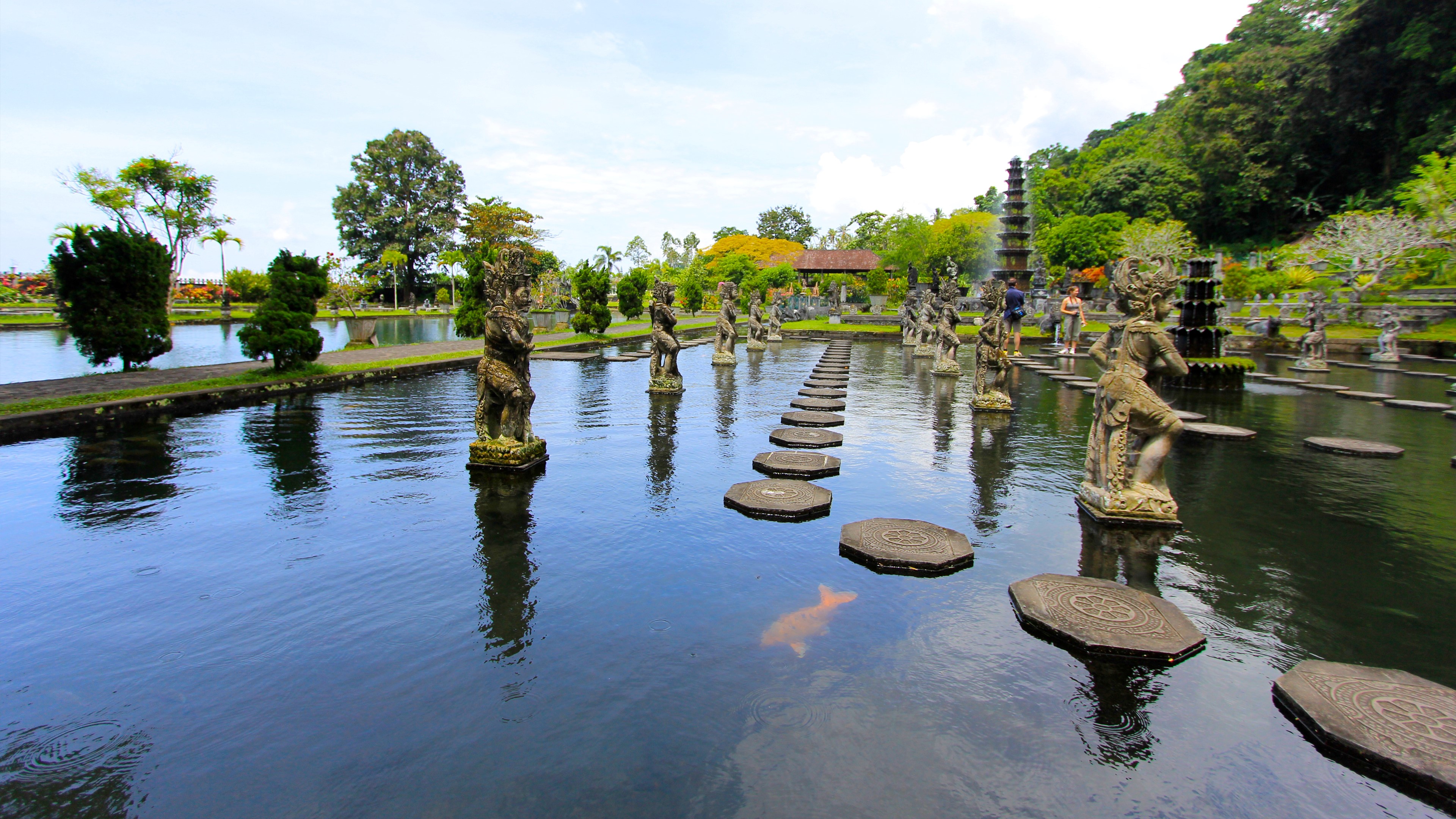 Tirta Gangga Tourist Place In Bali Indonesia 4k Wallpapers - Bali Indonesia 4k , HD Wallpaper & Backgrounds