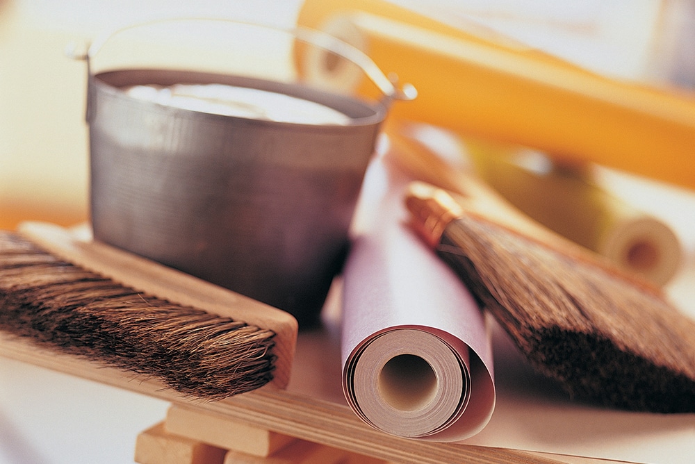 Various Wallpapering Tools - Painting And Decorating , HD Wallpaper & Backgrounds