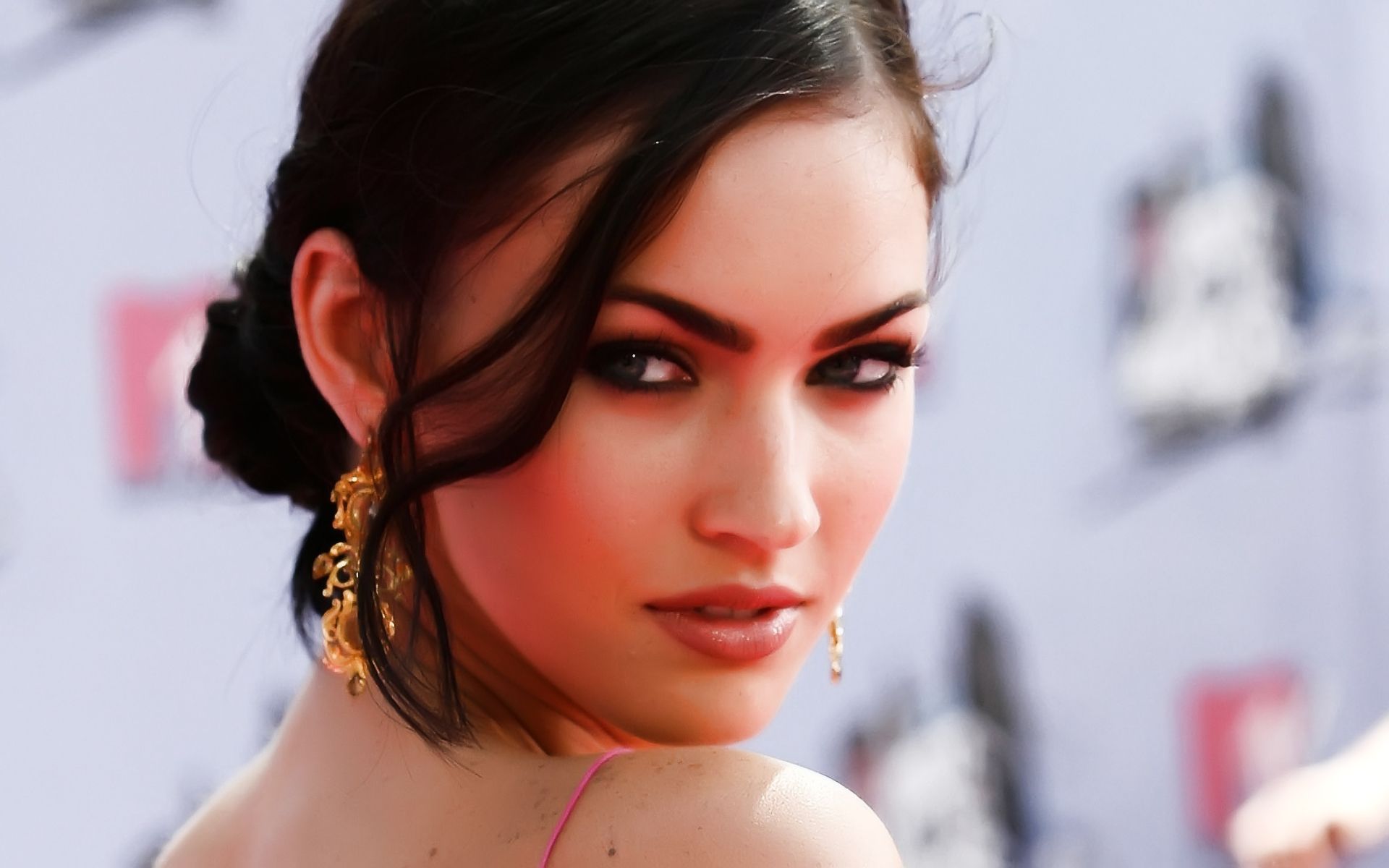 High Resolution Celebrity Wallpapers, Juho Huffey - Megan Fox , HD Wallpaper & Backgrounds