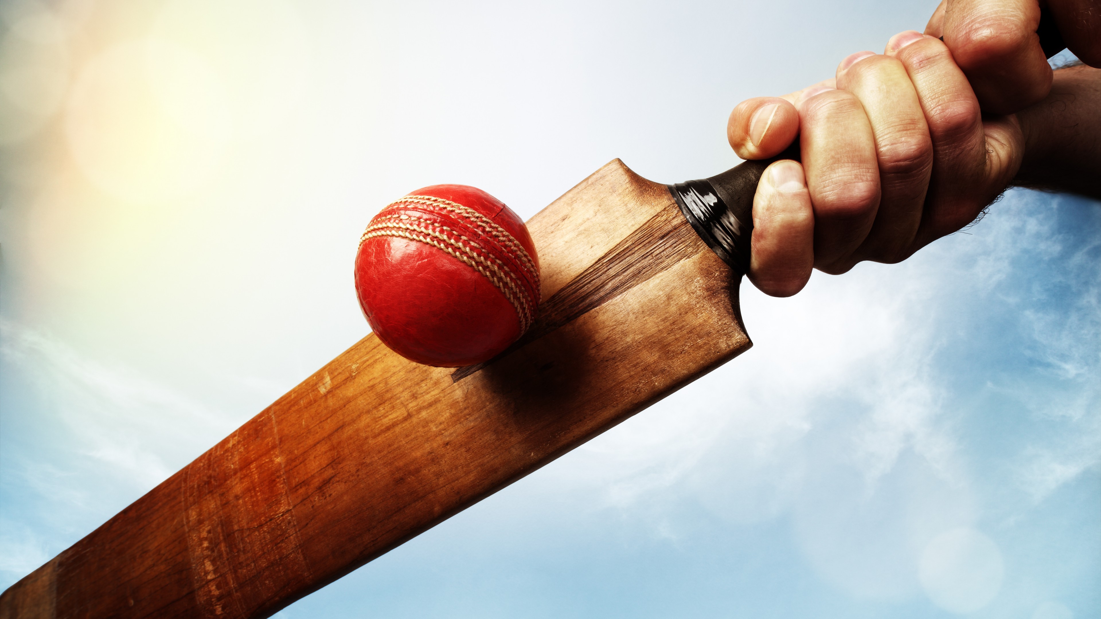 Hit With Cricket Bat , HD Wallpaper & Backgrounds
