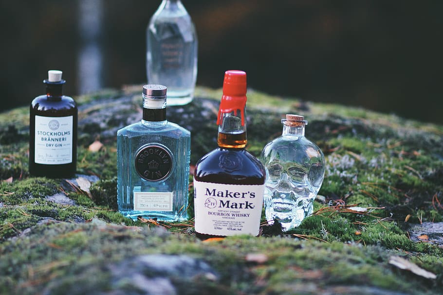 Five Assorted-brand Bottles On Top Of Grasses, Drink, - Maker's Mark Bourbon , HD Wallpaper & Backgrounds