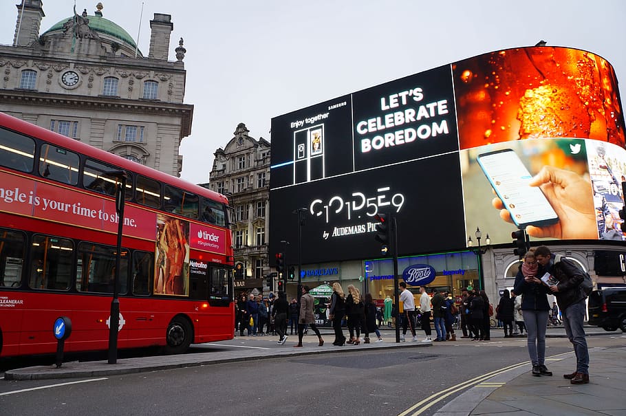 London, Uk, Piccadilly Circus, Tourist, Londres, Screens, - Piccadilly Circus , HD Wallpaper & Backgrounds