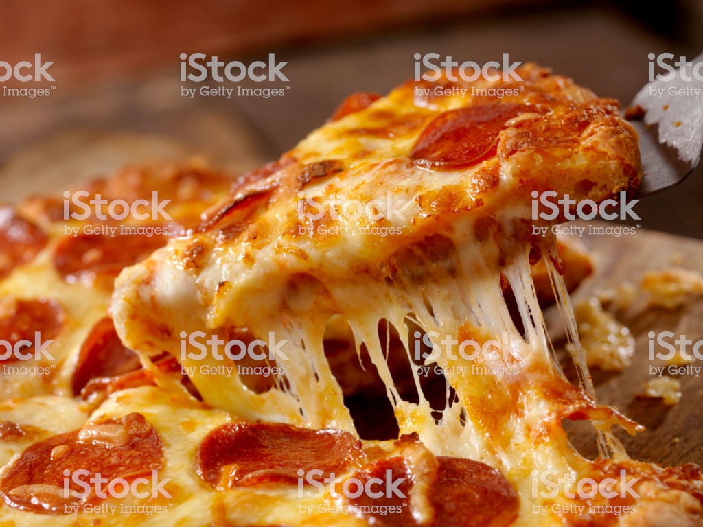 Cheesy Pepperoni Pizza , HD Wallpaper & Backgrounds
