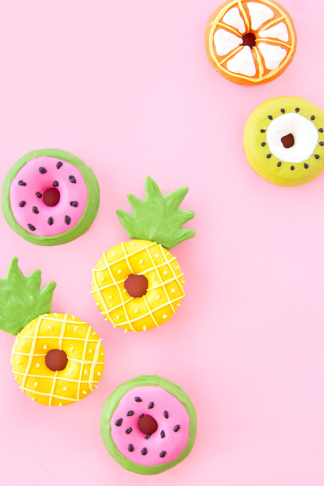 Wallpaper De Frutas - Colorful Cute Donut , HD Wallpaper & Backgrounds