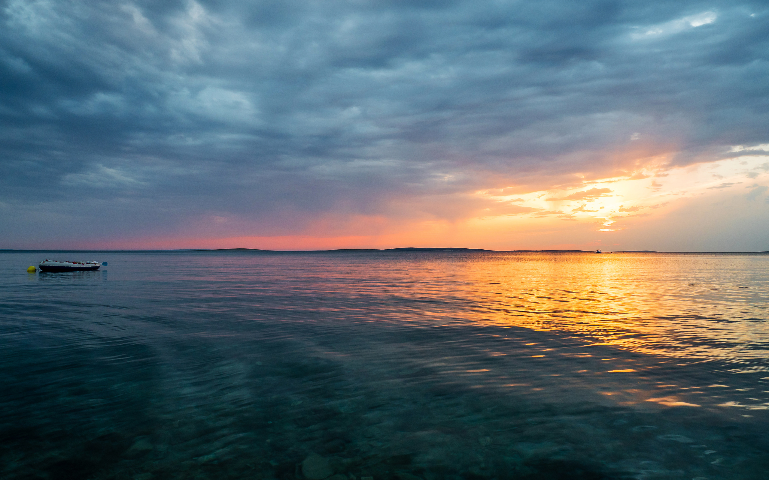 2560 1600 Wallpaper Wp Ocean Sunset With Clouds Hd Wallpaper Backgrounds Download