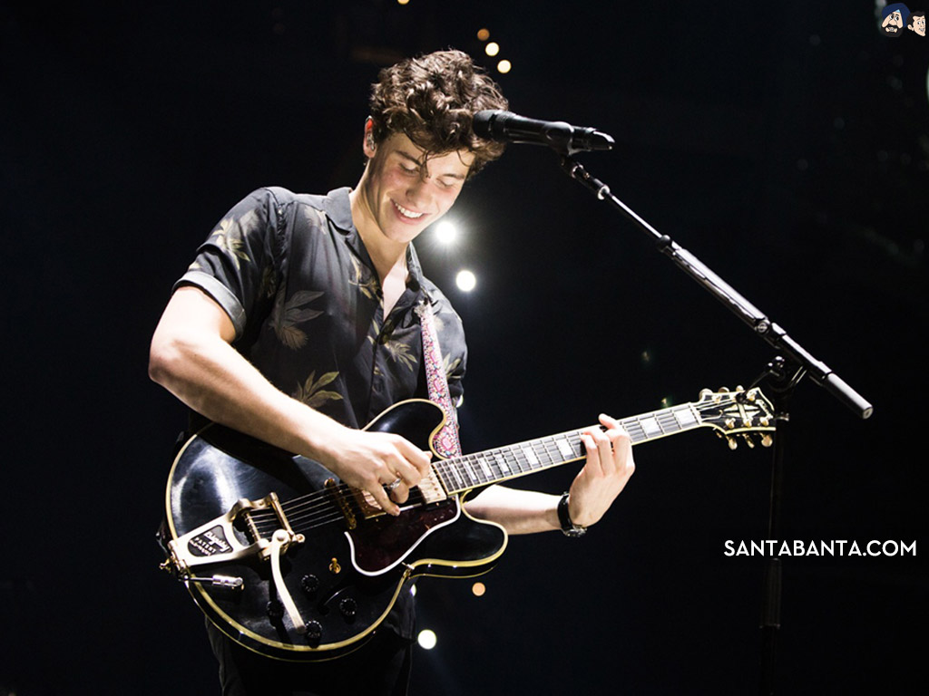 Shawn Mendes Wallpaper - Shawn Mendes And Guitar , HD Wallpaper & Backgrounds