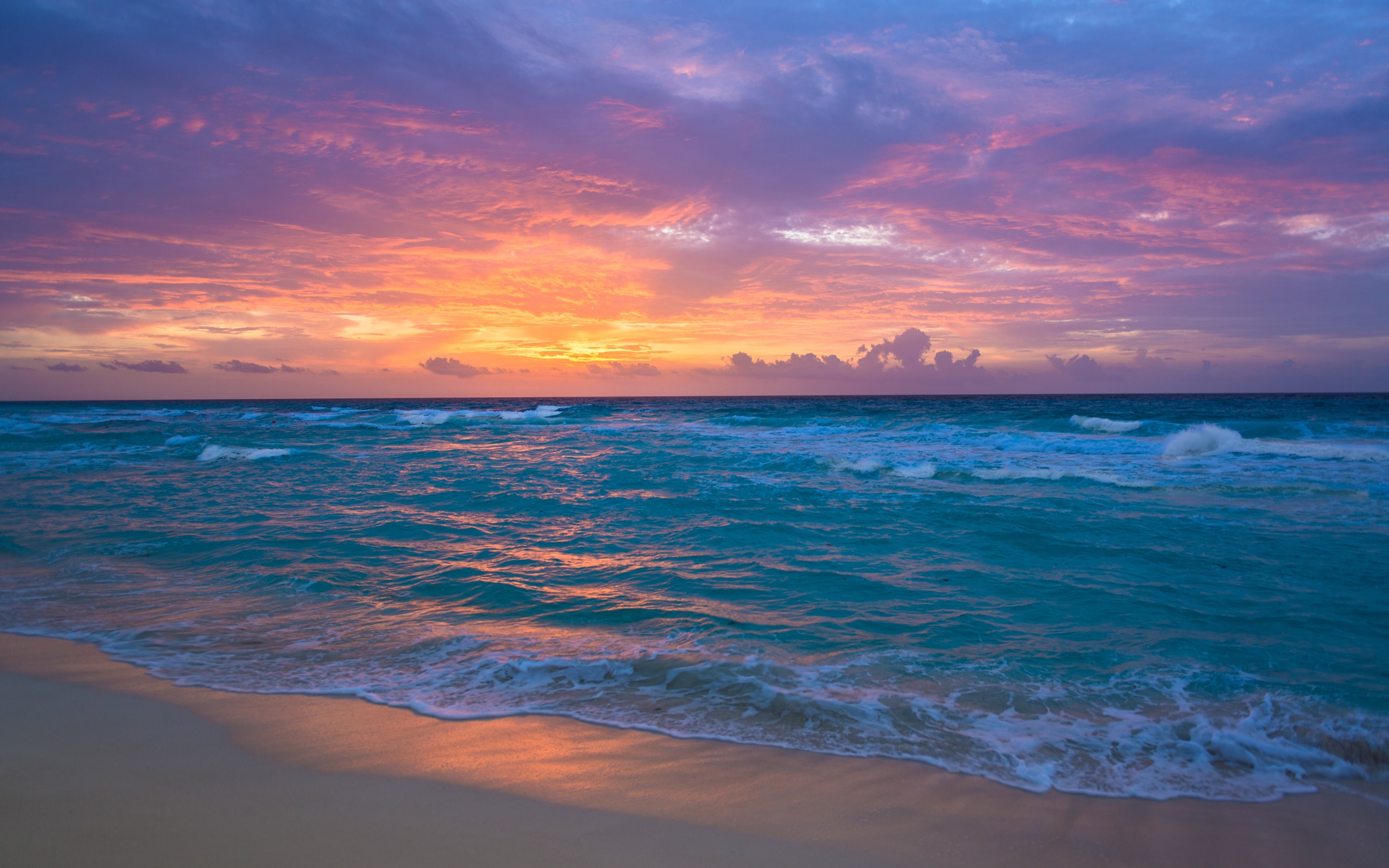 Wallpaper Seaside, Dawn, Sea, Waves, Sand, Sky Clouds, - Ocean Wallpaper Beach , HD Wallpaper & Backgrounds
