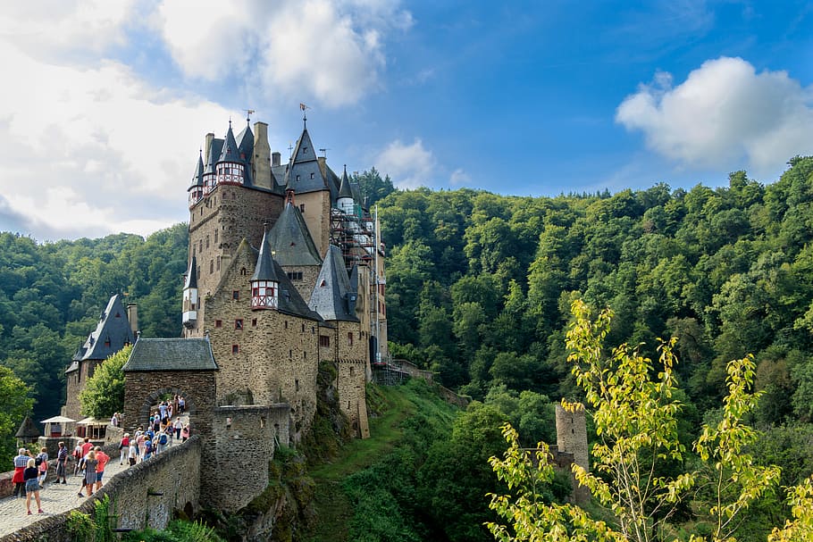 Brown Castle During Daytime, Burg Eltz, Middle Ages, - Burg Eltz , HD Wallpaper & Backgrounds