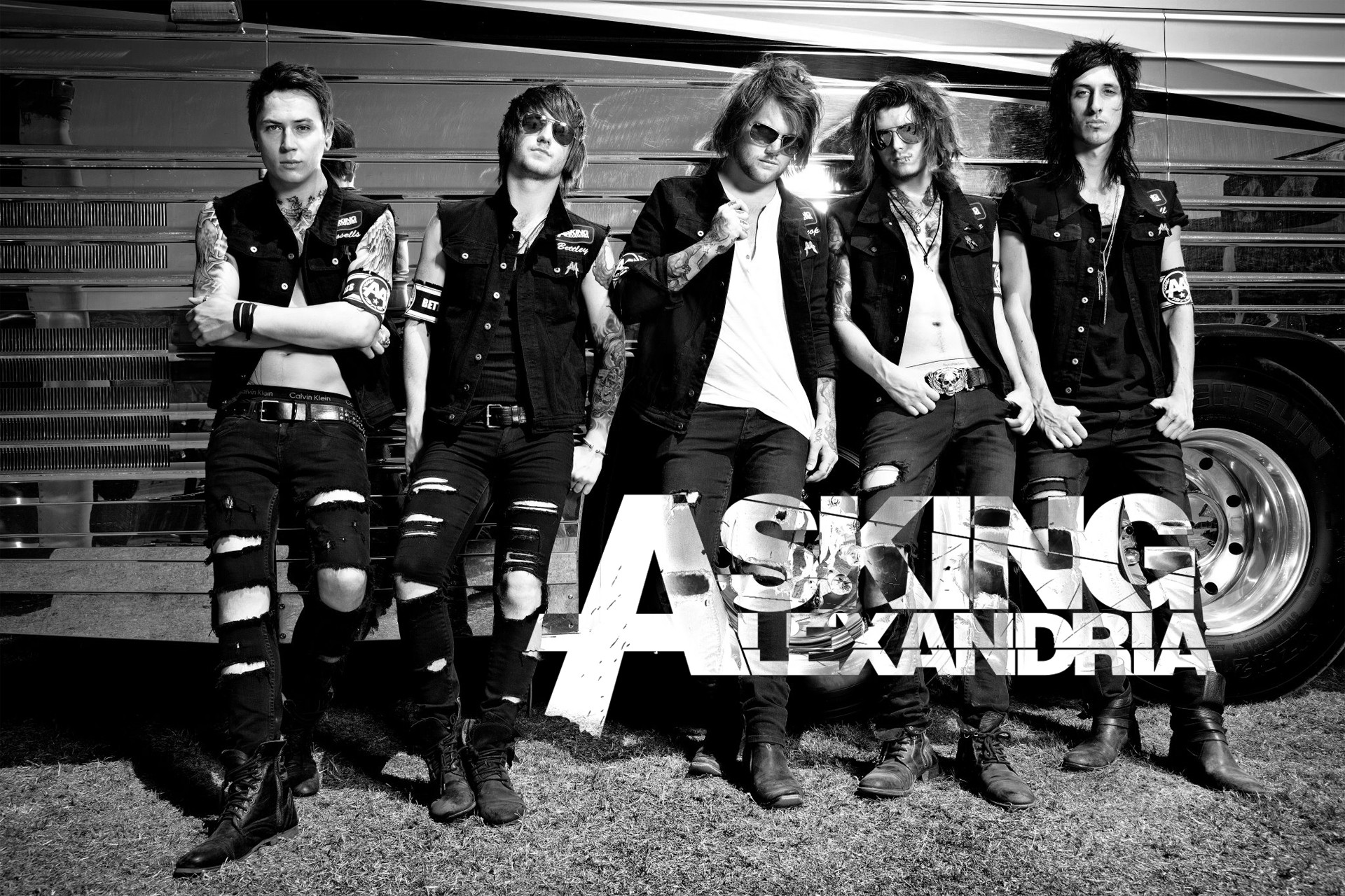 Asking Alexandria 
 Data-src /w/full/a/1/3/66316 - Asking Alexandria 2014 , HD Wallpaper & Backgrounds