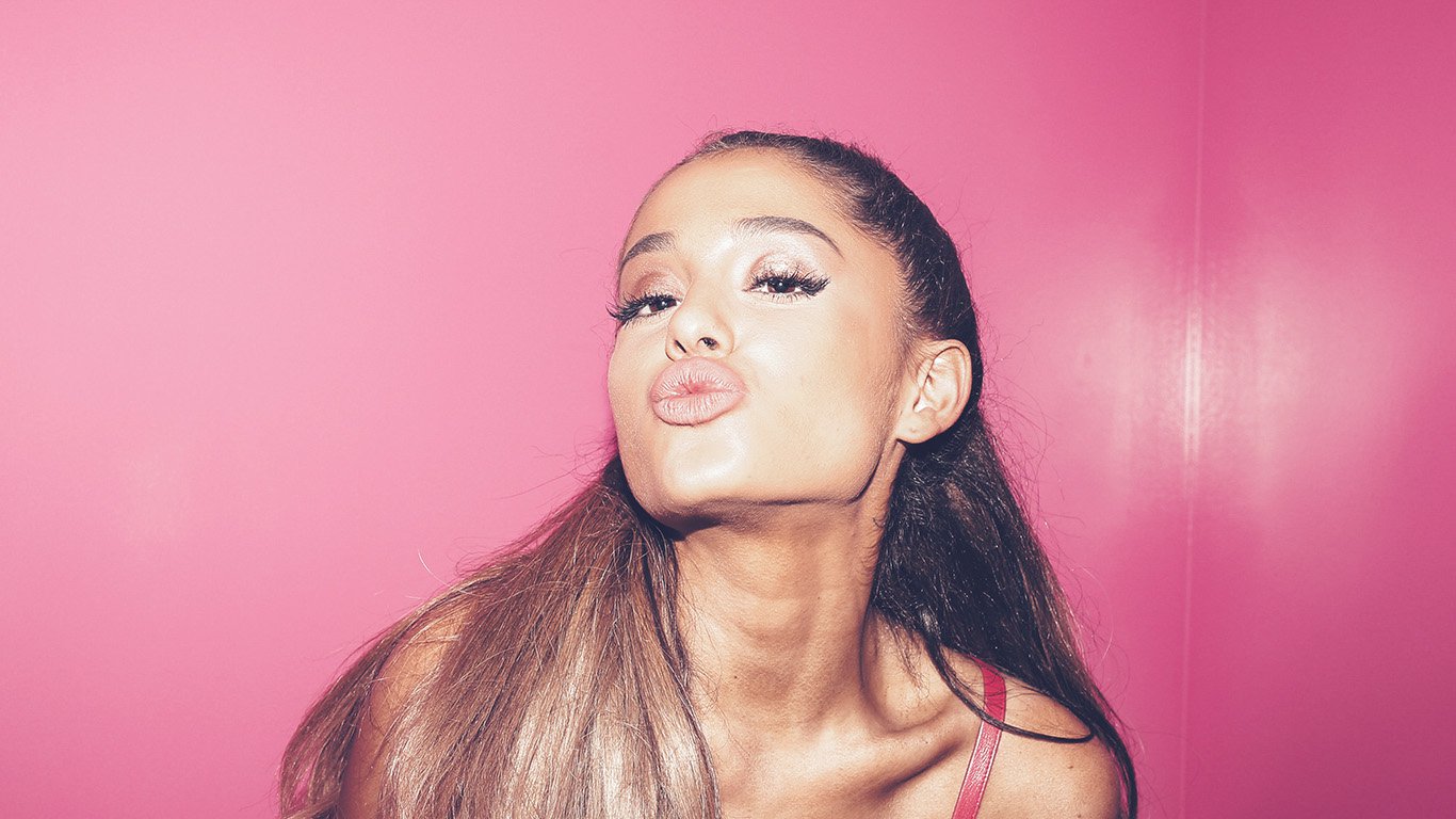 Ariana Grande Wallpapers For Android - Ariana Grande Iphone X , HD Wallpaper & Backgrounds