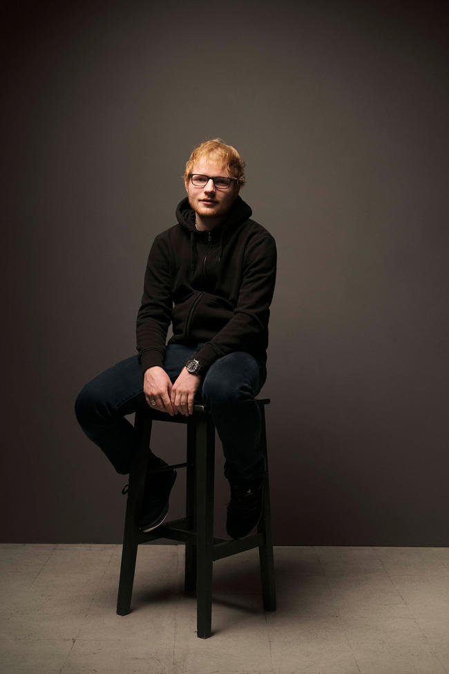 Ed Sheeran Wallpaper - Ed Sheeran 2017 Photoshoot , HD Wallpaper & Backgrounds