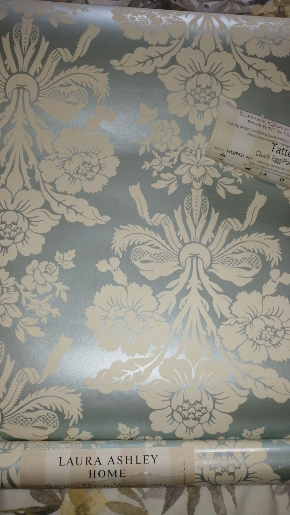 Tatton Duck Egg/pale Linen
superior Quality Paper
2 - Tatton Duck Egg Pale Linen Laura Ashley , HD Wallpaper & Backgrounds