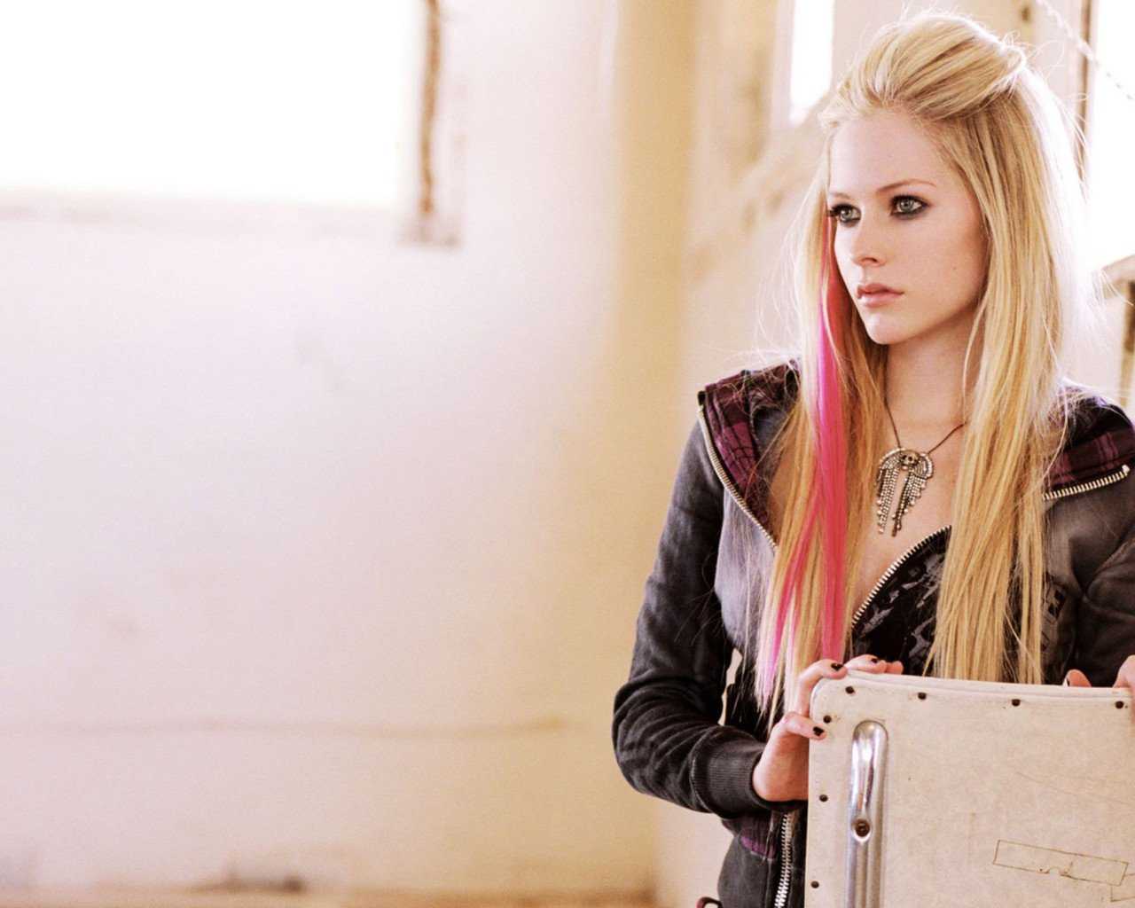 Avril Lavigne, Avril Lavinge, Singer, Music, Girls, , HD Wallpaper & Backgrounds