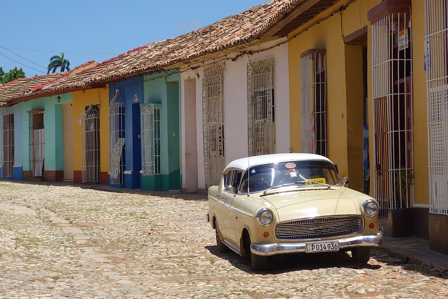 Trinidad, Cuba, Classic Car, Old Car, 50 S Car, 1950 - Plaza Mayor , HD Wallpaper & Backgrounds