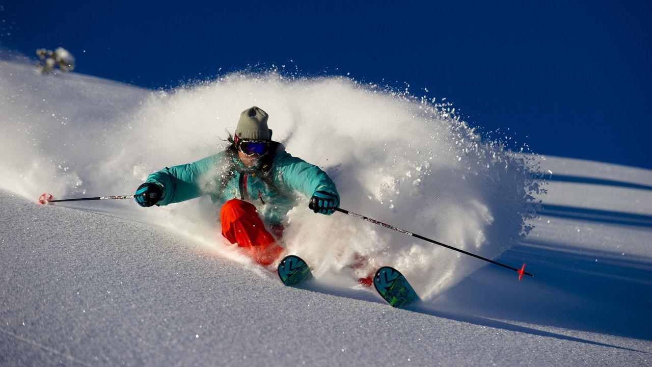 Freestyle Skiing Wallpaper For Android Apk Download - Skier Turns , HD Wallpaper & Backgrounds