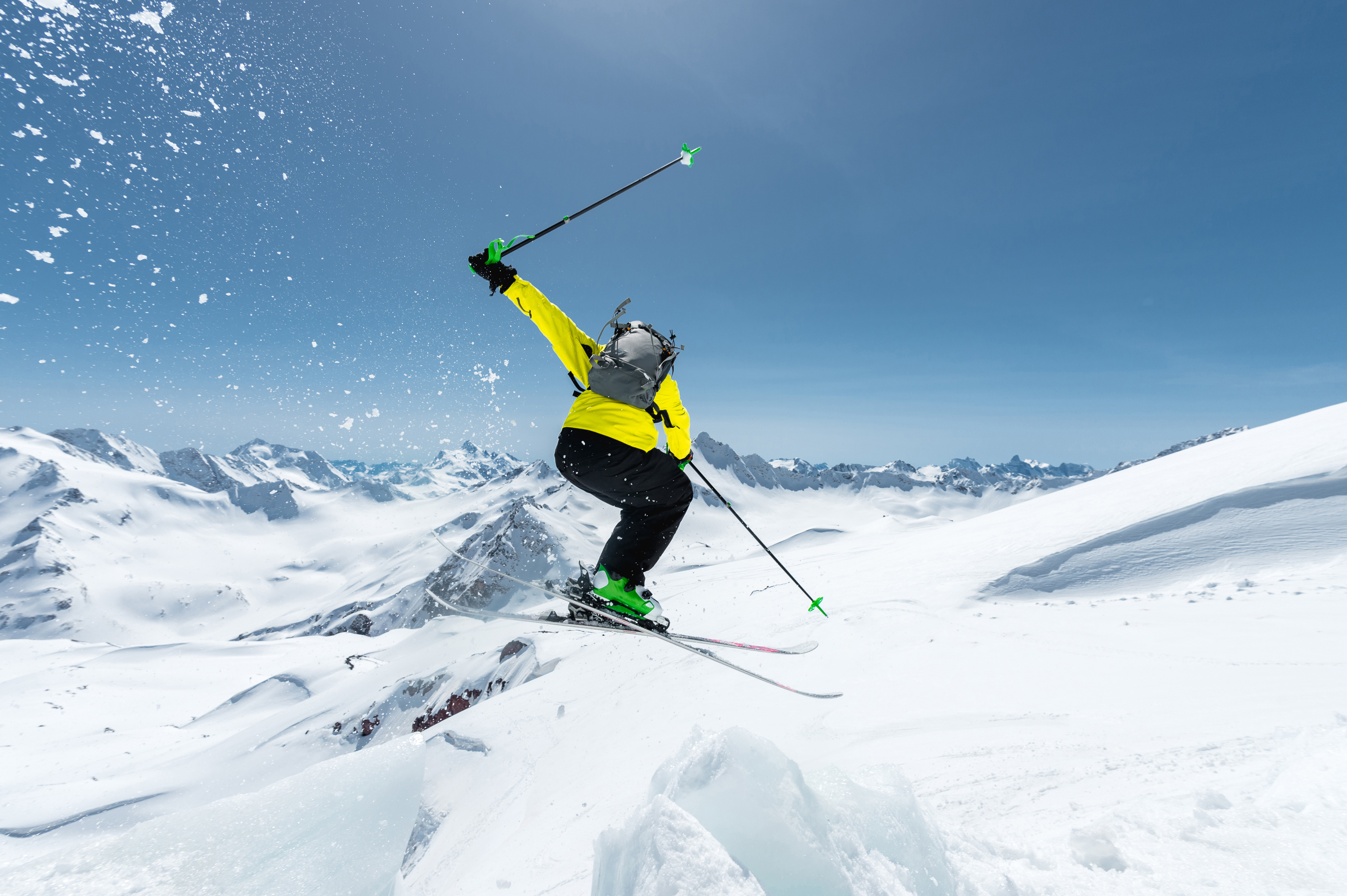 Skiing , HD Wallpaper & Backgrounds