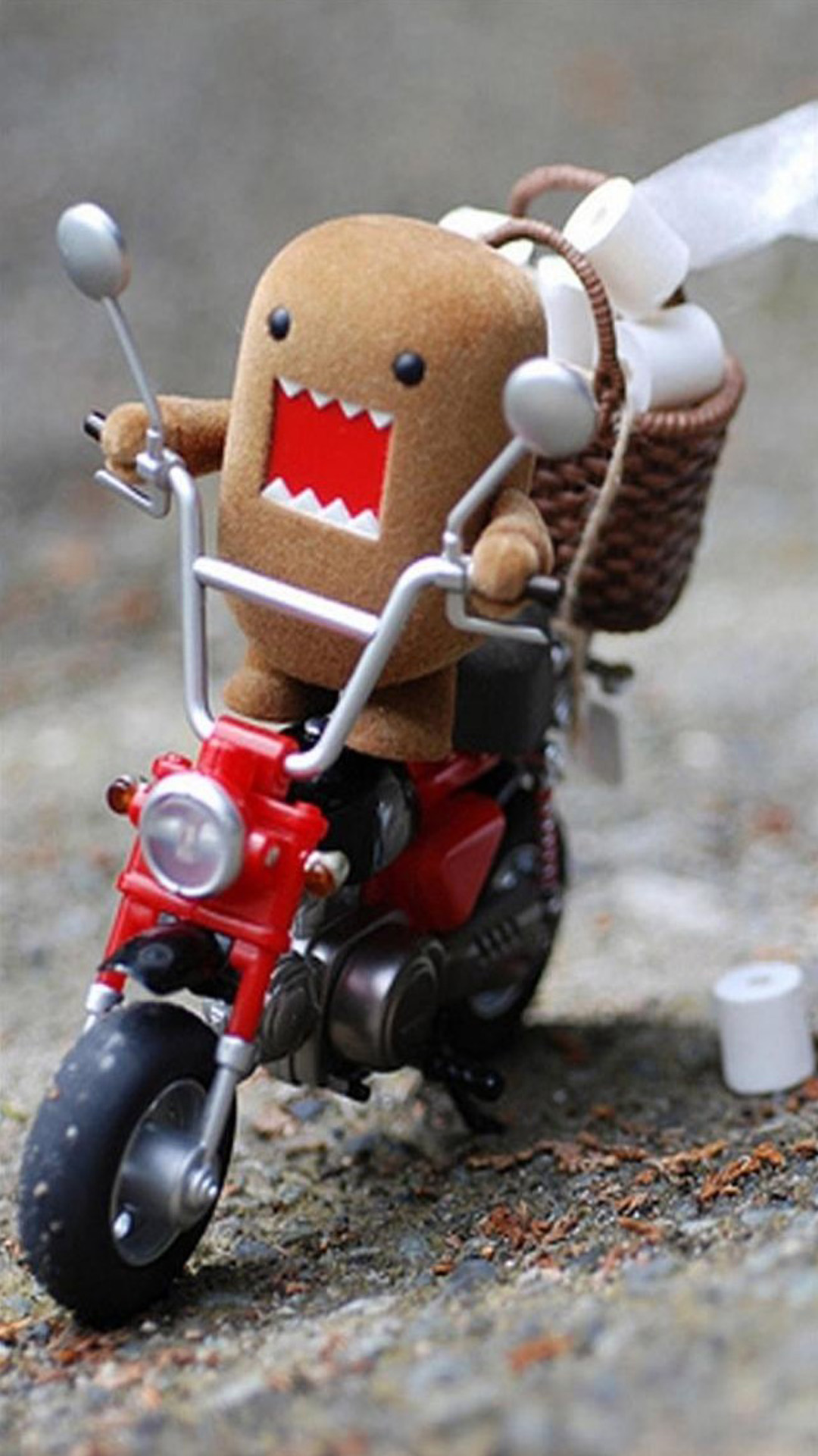 Domo Kun On Scooter Android Wallpaper - Domo Kun And Danbo , HD Wallpaper & Backgrounds