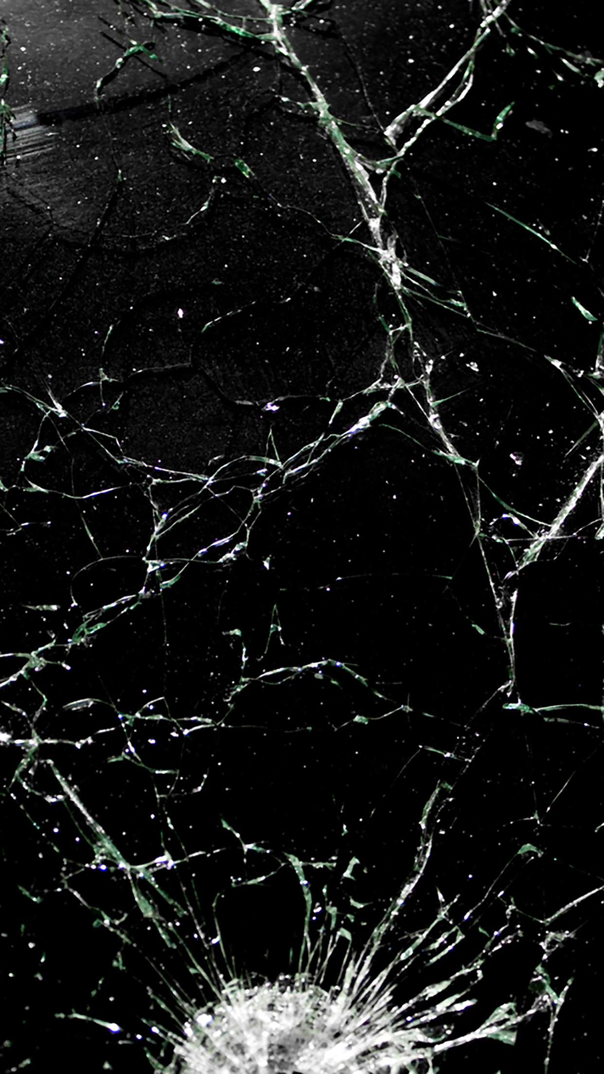 Broken Glass 1 3wallpapers Iphone Parallax Broken Glass - Fond D Écran Cassé Iphone , HD Wallpaper & Backgrounds