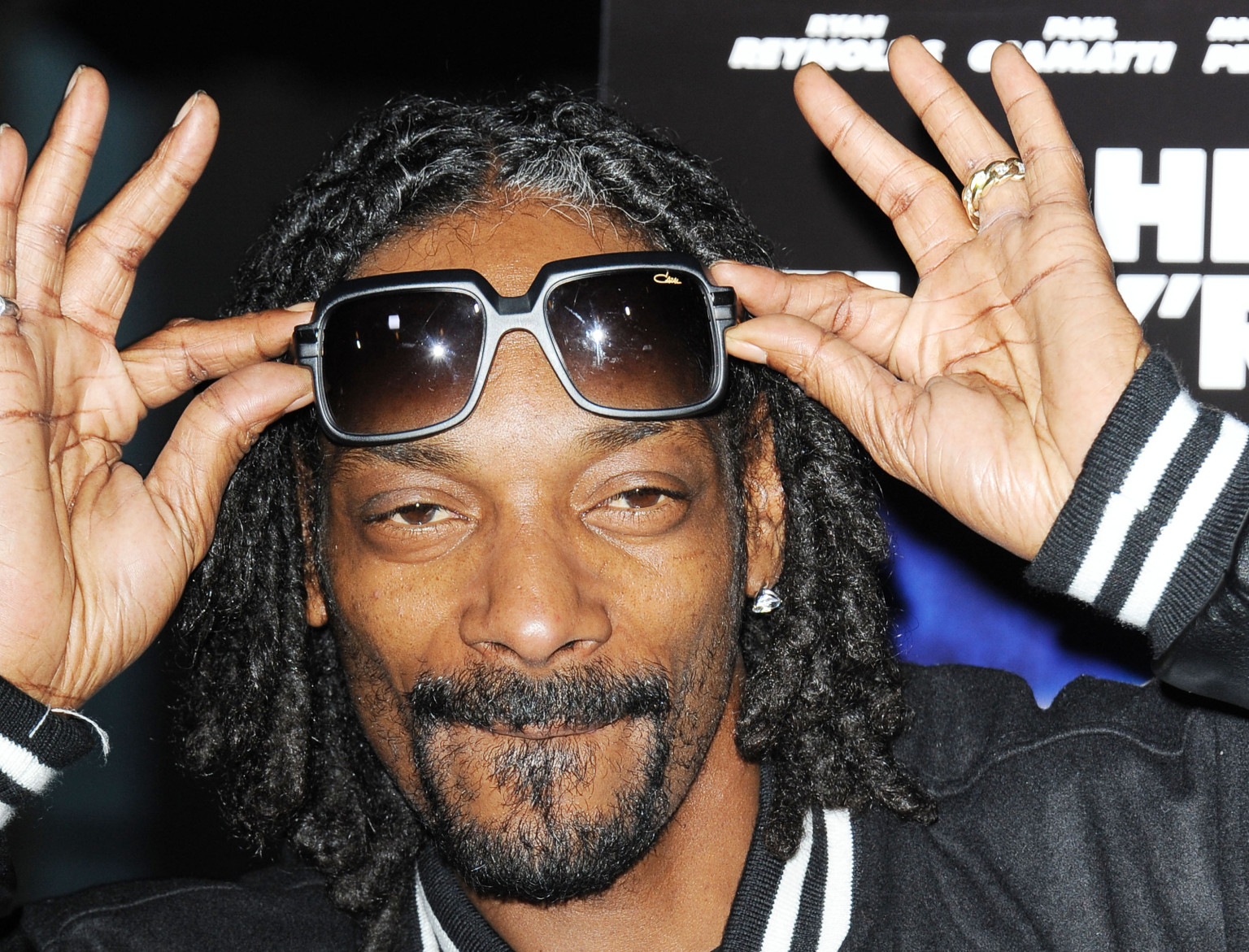 Snoop Dogg Red Eyes , HD Wallpaper & Backgrounds