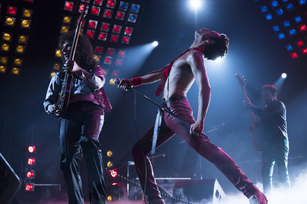 Rami Malek As Freddie Mercury In Bohemian Rhapsody - Bohemian Rhapsody Film Rating , HD Wallpaper & Backgrounds