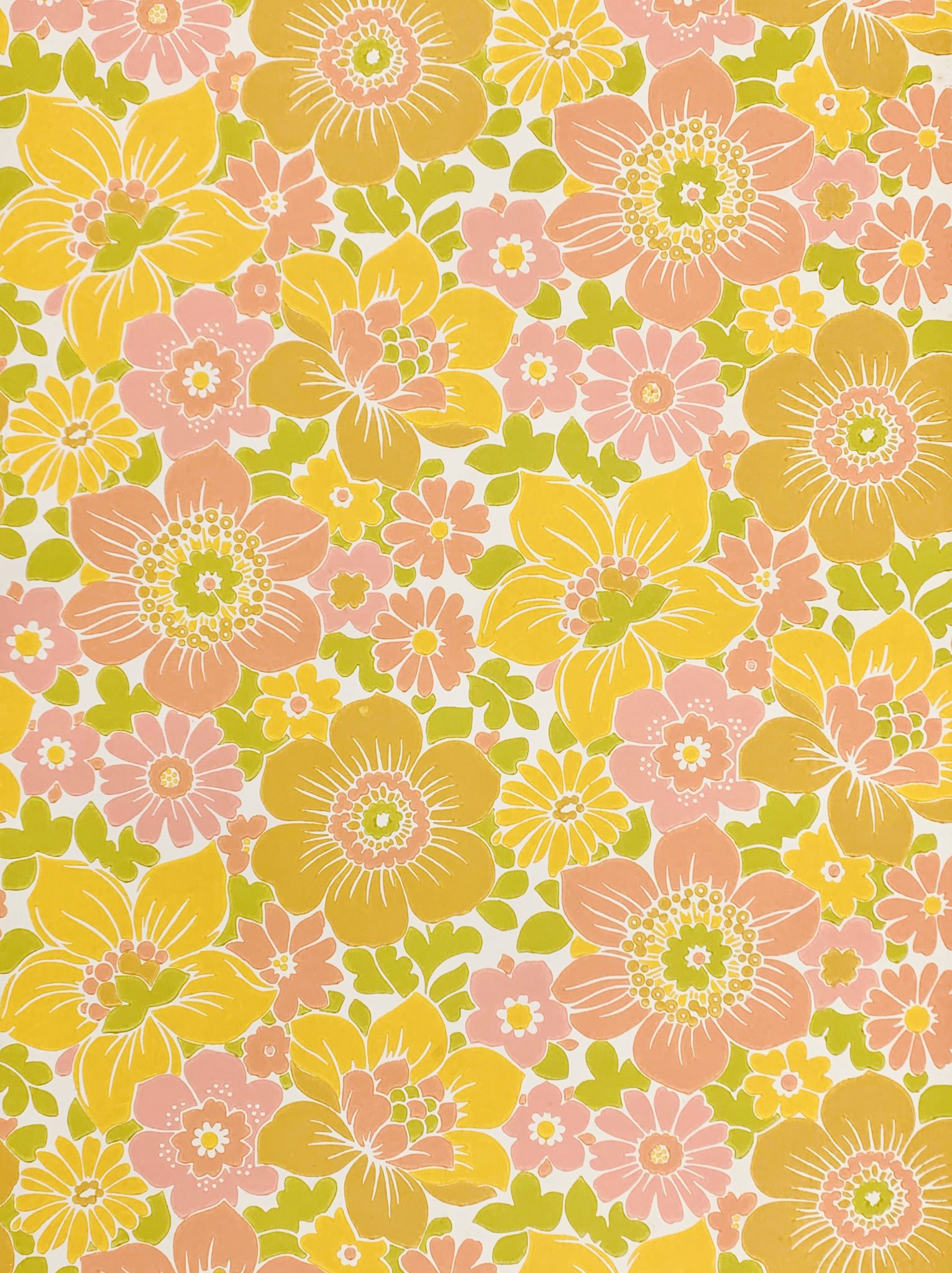 Vintage Yellow And Pink Floral Wallpaper - Yellow Floral Background , HD Wallpaper & Backgrounds
