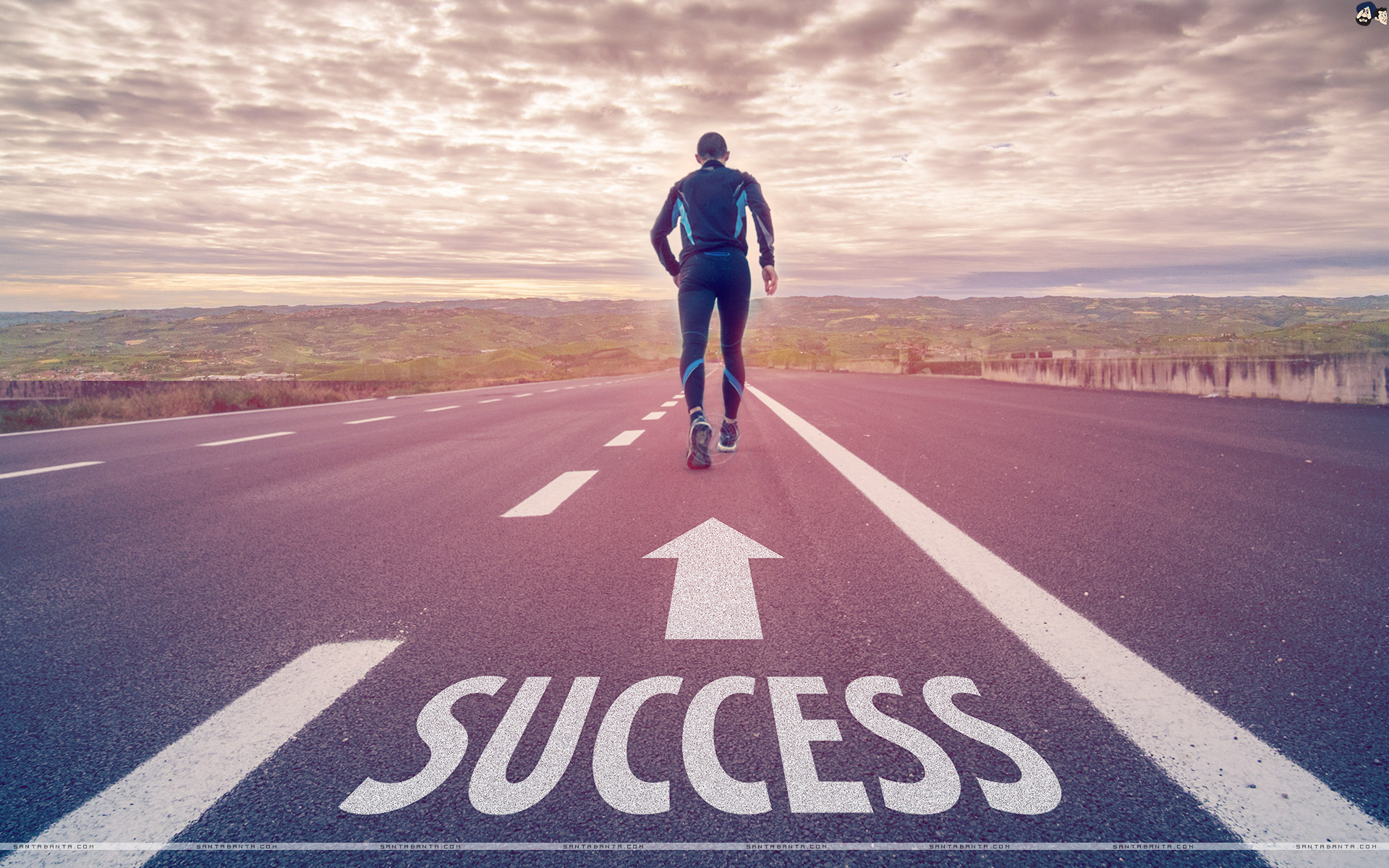 Motivational Wallpaper On The Road To Success - Success In My Life