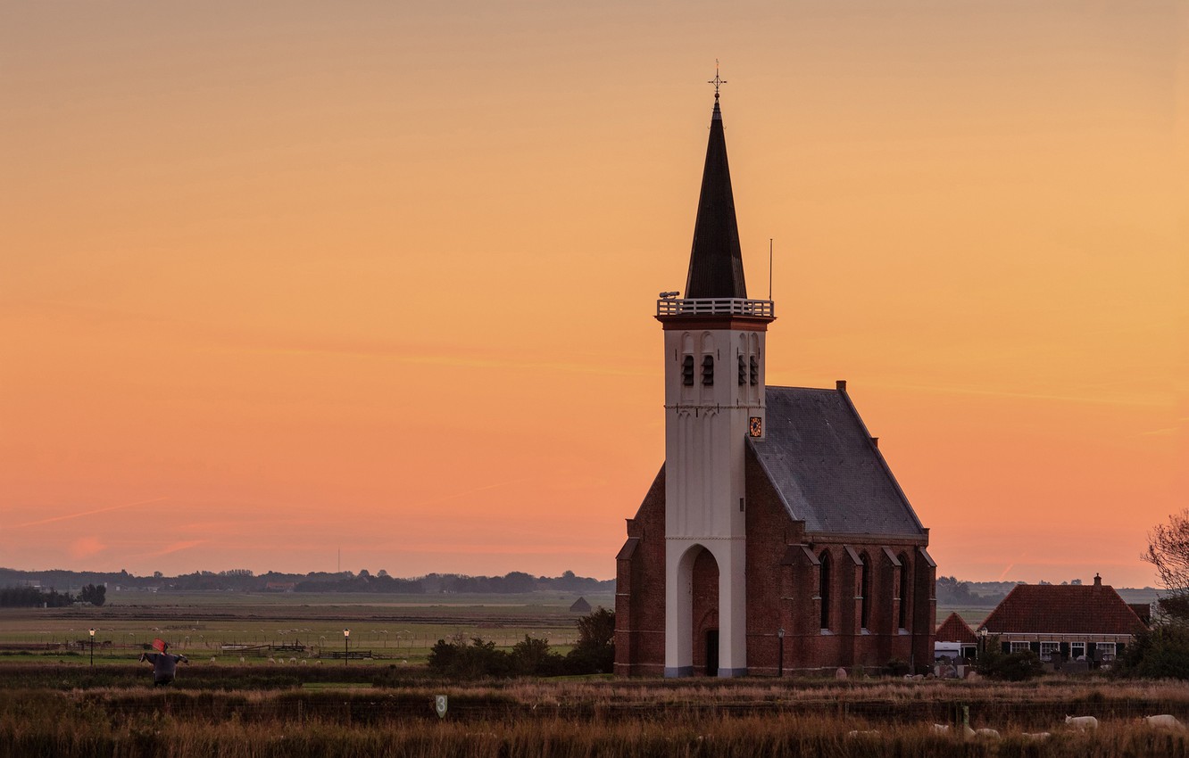 Photo Wallpaper Field, Sunset, The Evening, Village, - Church , HD Wallpaper & Backgrounds