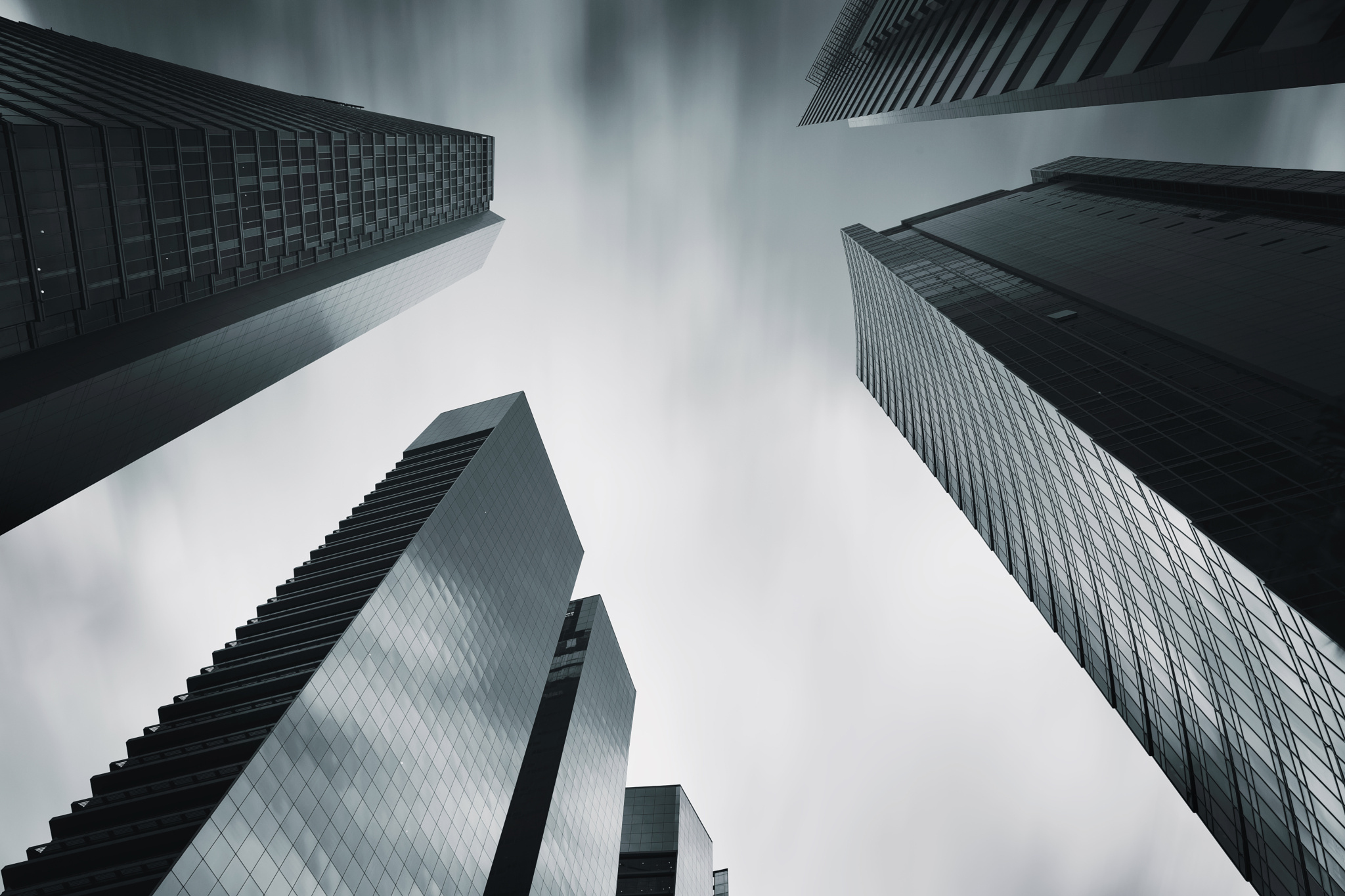 Skyscrapers Wallpaper - Black And White Skyscraper , HD Wallpaper & Backgrounds