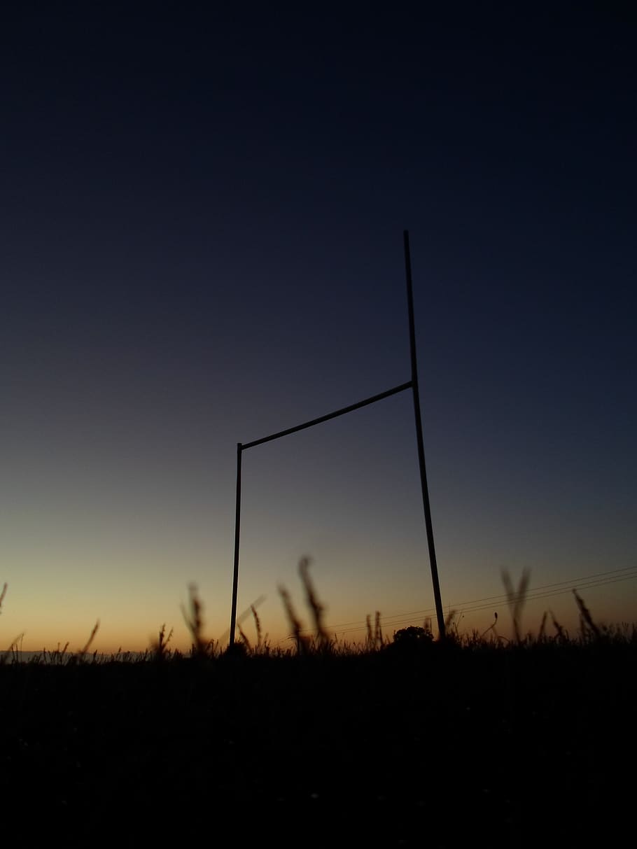 Goals, Goal Post, Dawn, Grass, Rugby, Goal Posts, Sky, - Evening , HD Wallpaper & Backgrounds