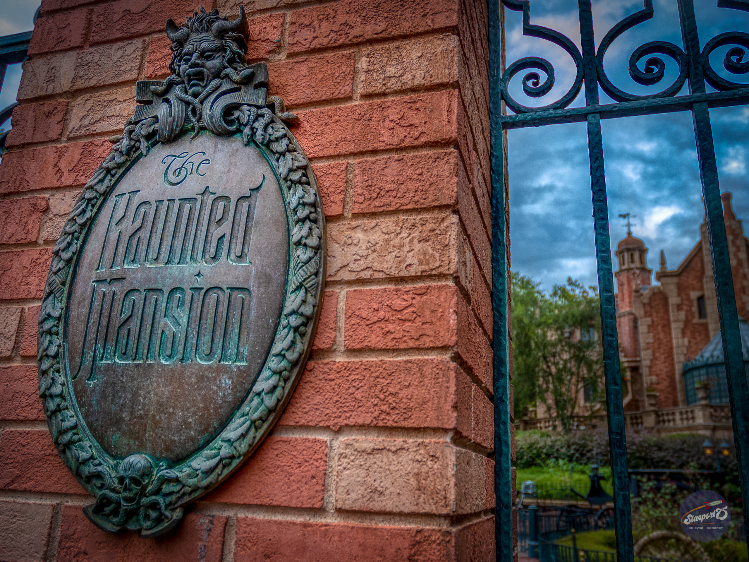 Disney World, Haunted Mansion , HD Wallpaper & Backgrounds