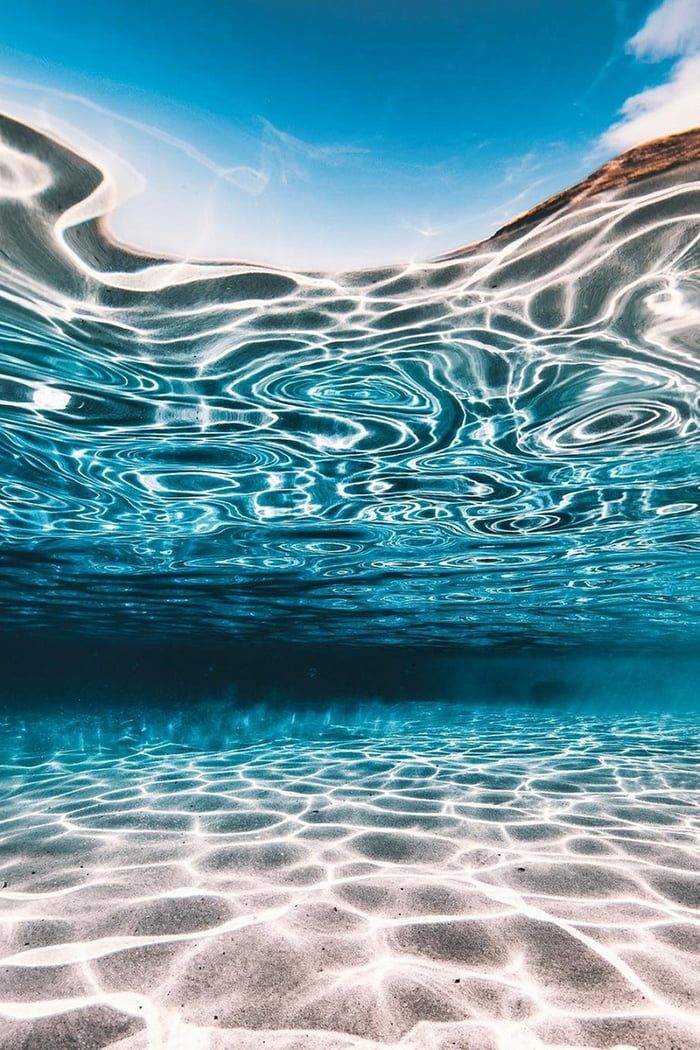 Light Under The Sea , HD Wallpaper & Backgrounds