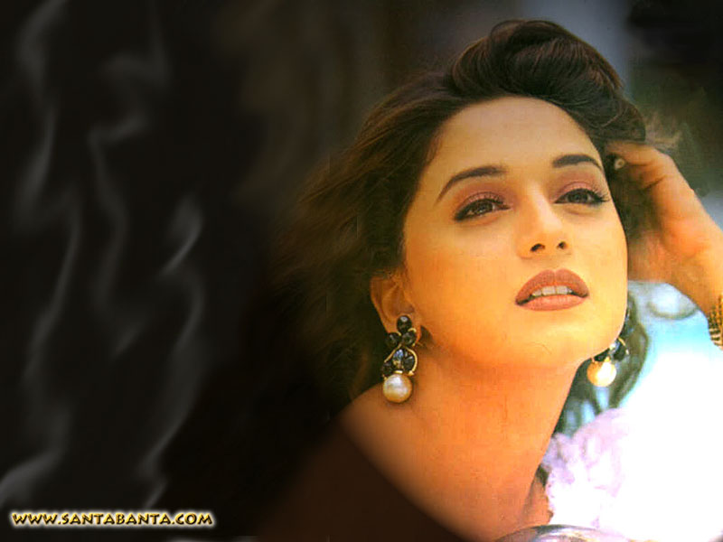 Madhuri Dixit Wallpaper - Madhuri Dixit Wallpaper Download , HD Wallpaper & Backgrounds