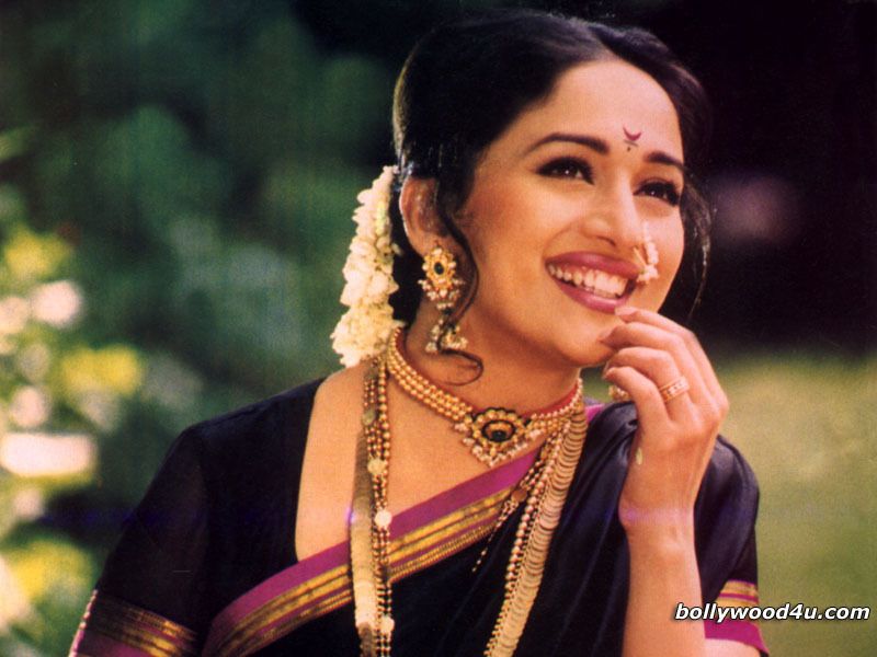 Madhuri Dixit In Hum Aapke , HD Wallpaper & Backgrounds