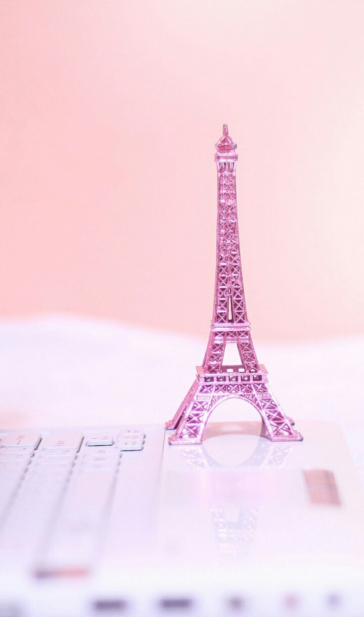 Paris, Pink, And Eiffel Tower Image - Beautiful Pink Eiffel Tower , HD Wallpaper & Backgrounds
