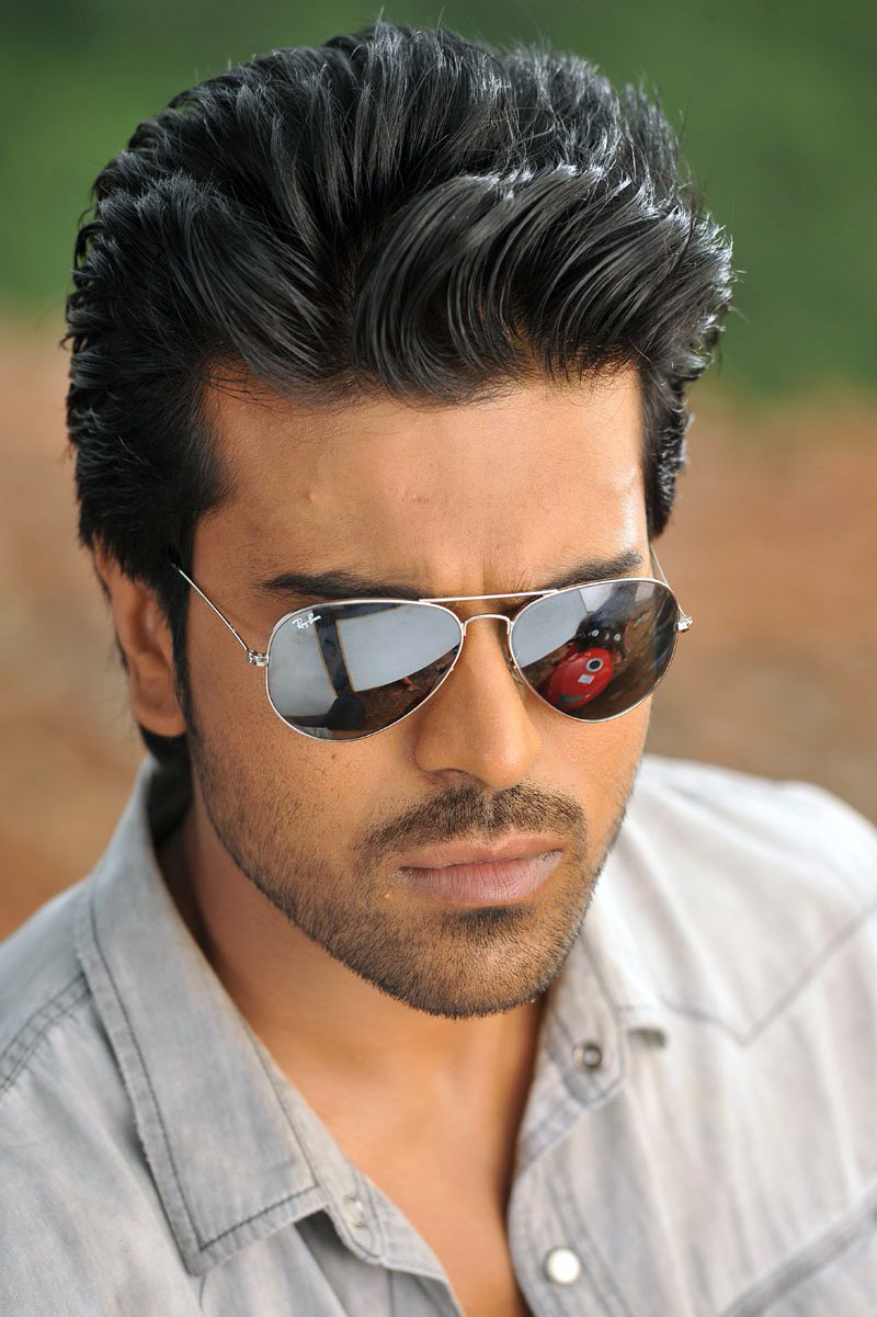 Ramcharan Teja Photos In Aviator Sunglasses - Ram Charan Photos Download , HD Wallpaper & Backgrounds