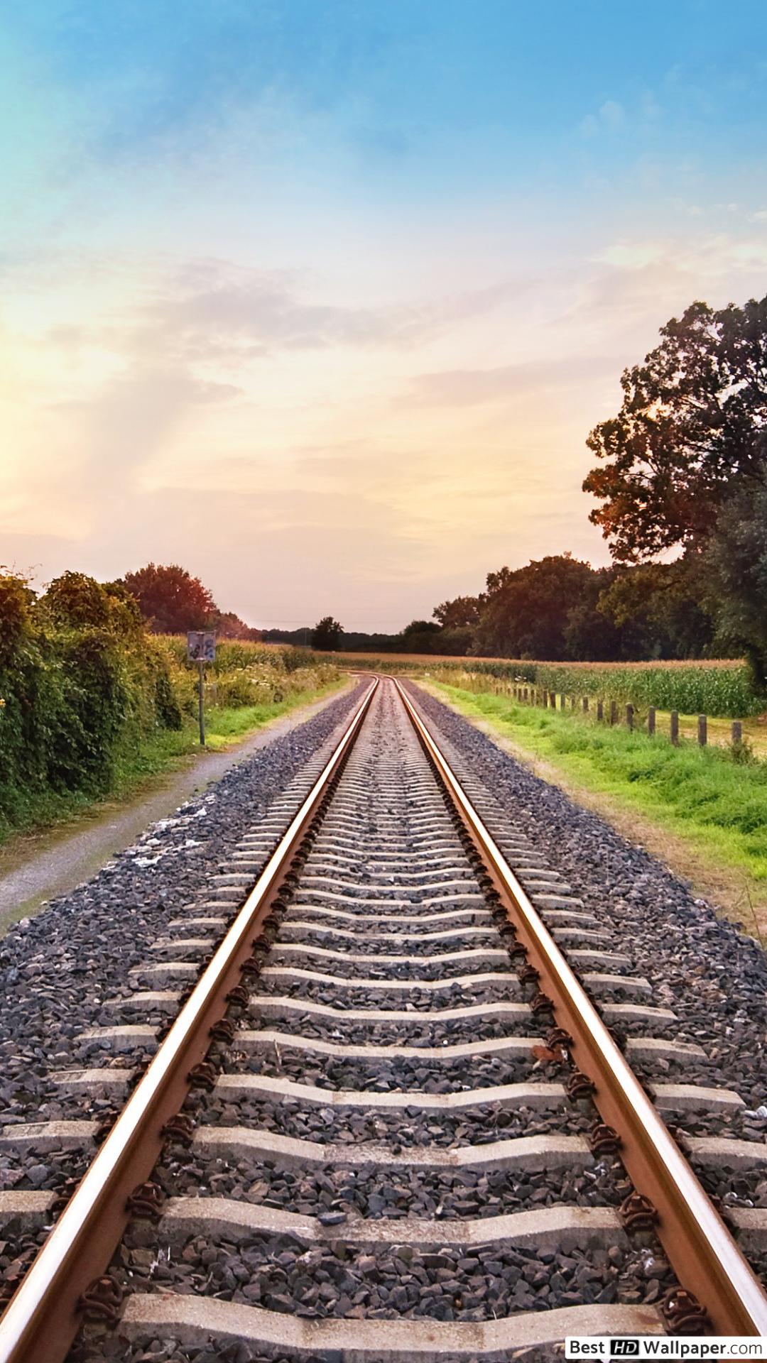 Train Tracks Going Into The Distance , HD Wallpaper & Backgrounds