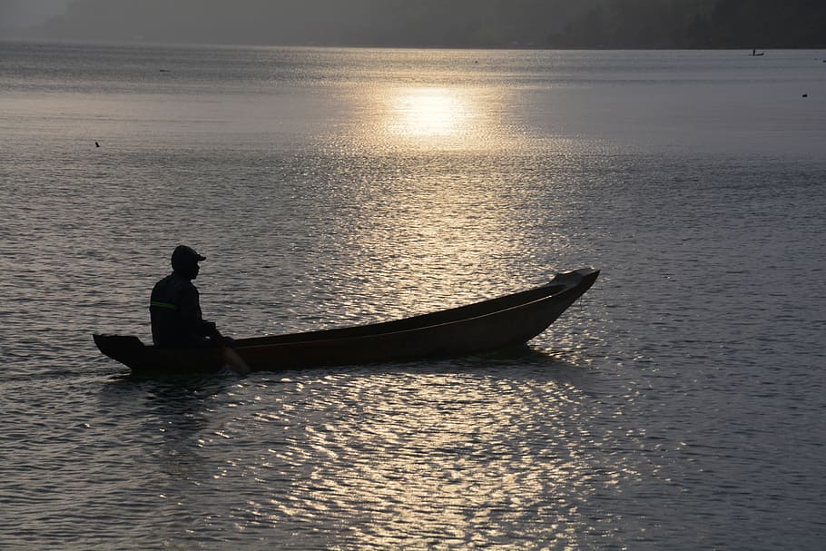 Takengon, Danau Laut Tawar, Sumatra, Traveling, Water, - Canoe , HD Wallpaper & Backgrounds