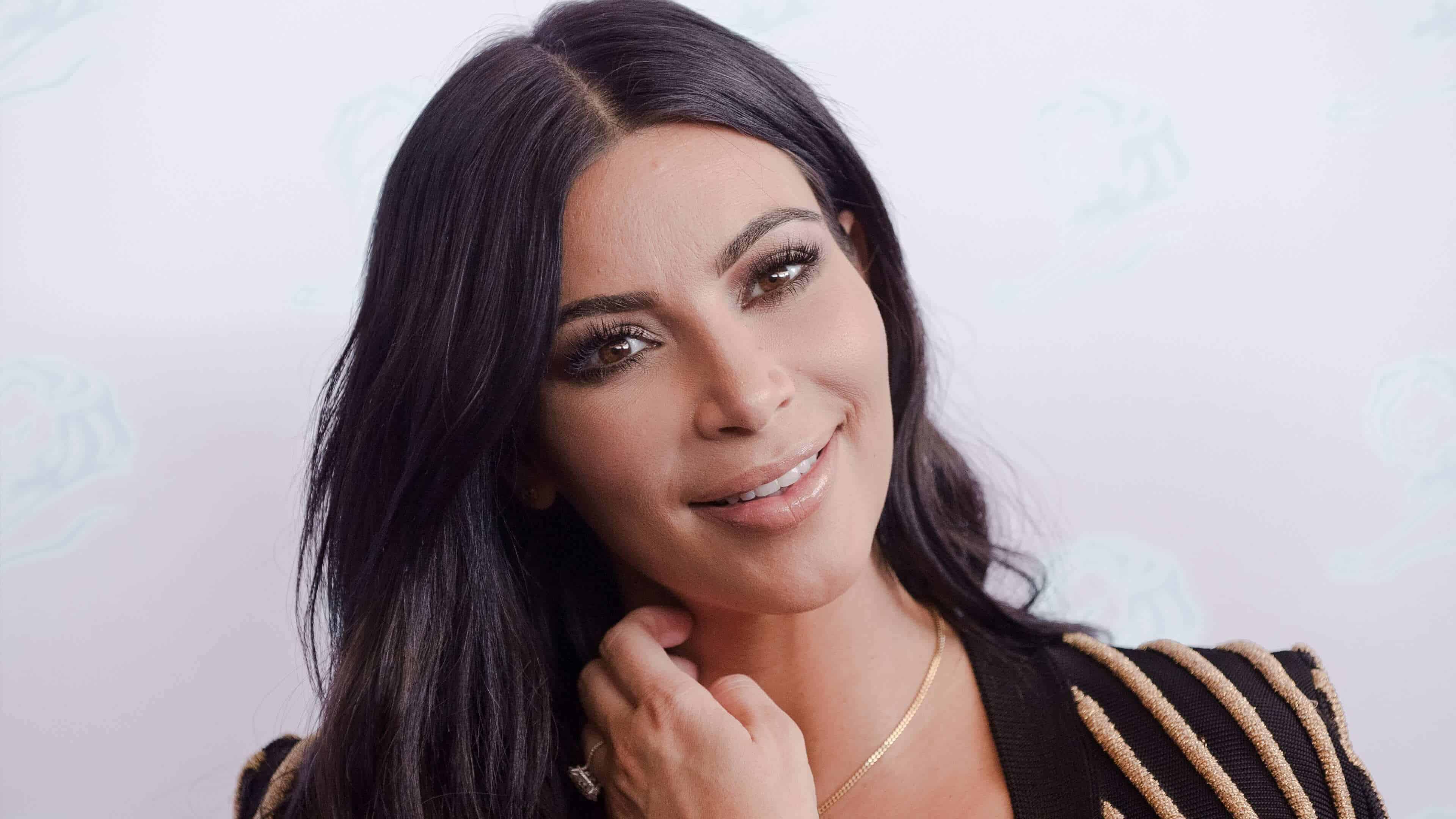 Kim Kardashian Uhd 4k Wallpaper - Kim Kardashian Clean , HD Wallpaper & Backgrounds