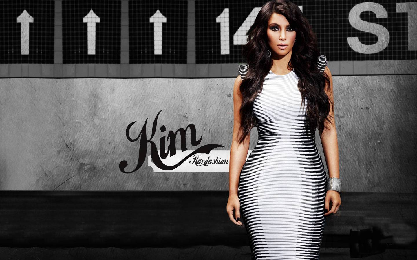 Pics Photos Kim Kardashian Wallpapers 41 Kim Kardashian - Kim And Kourtney Take New , HD Wallpaper & Backgrounds