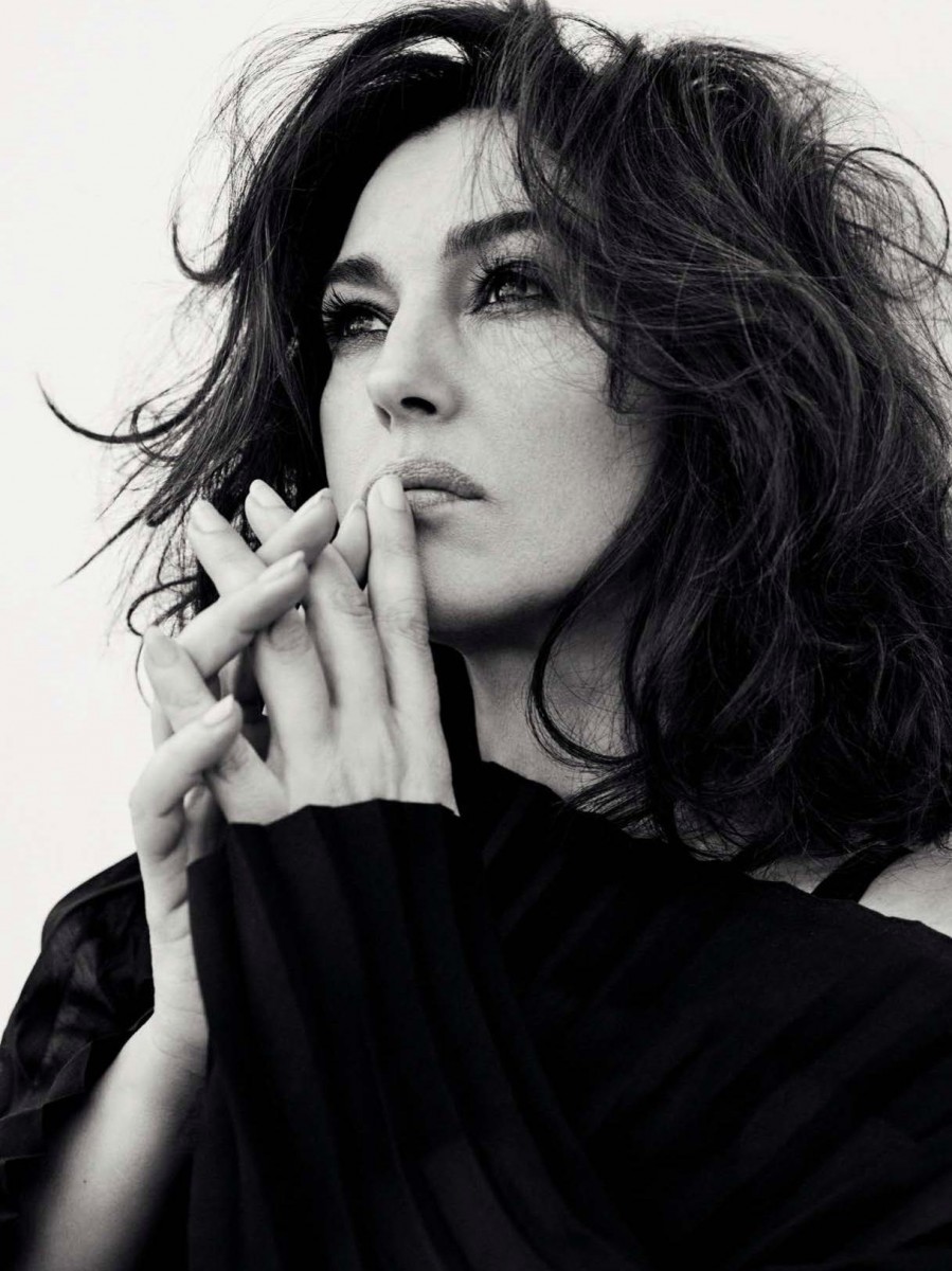 Pic - Monica Bellucci Black And White , HD Wallpaper & Backgrounds