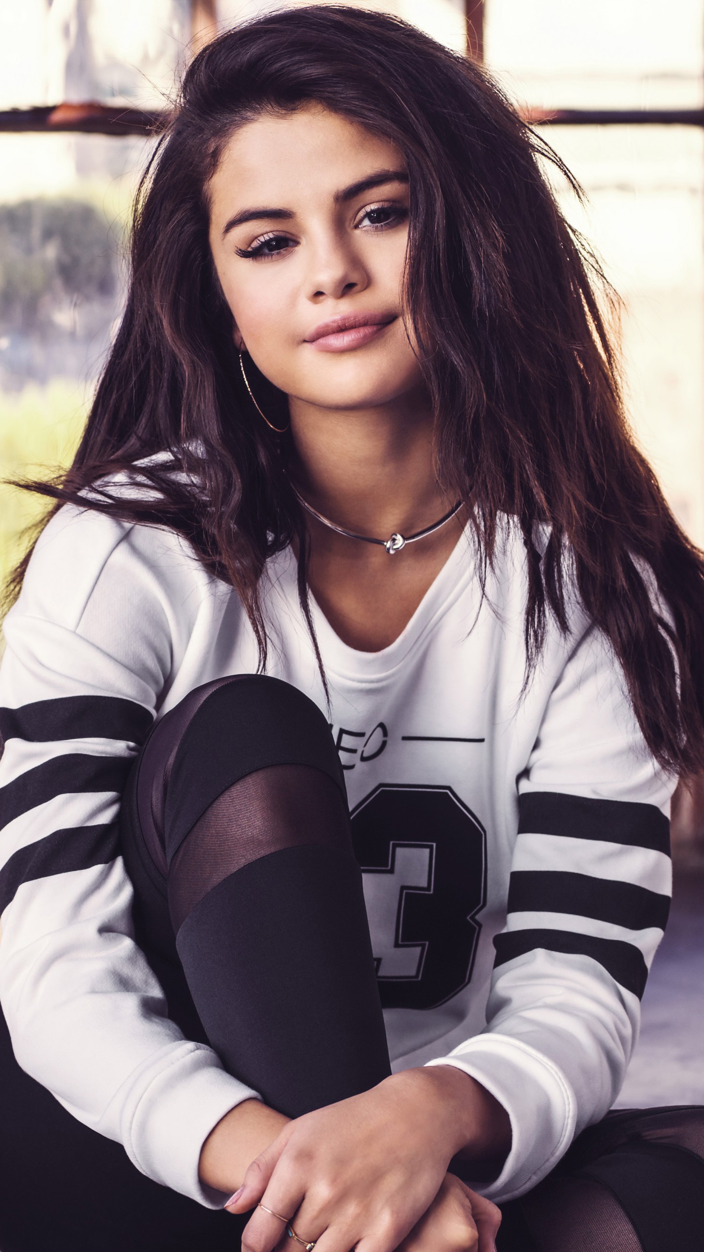 Adidas Girl Wallpaper - Selena Gomez Wallpaper Phone , HD Wallpaper & Backgrounds