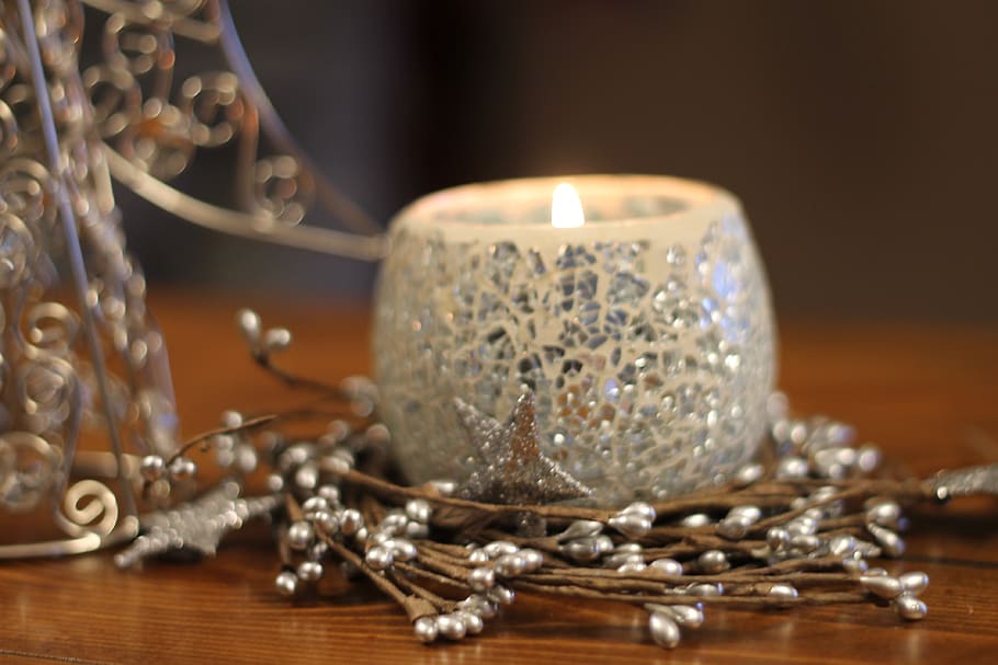 Silver, Candle, Glow, Christmas, Sparkle, Table, Indoors, - Candle , HD Wallpaper & Backgrounds