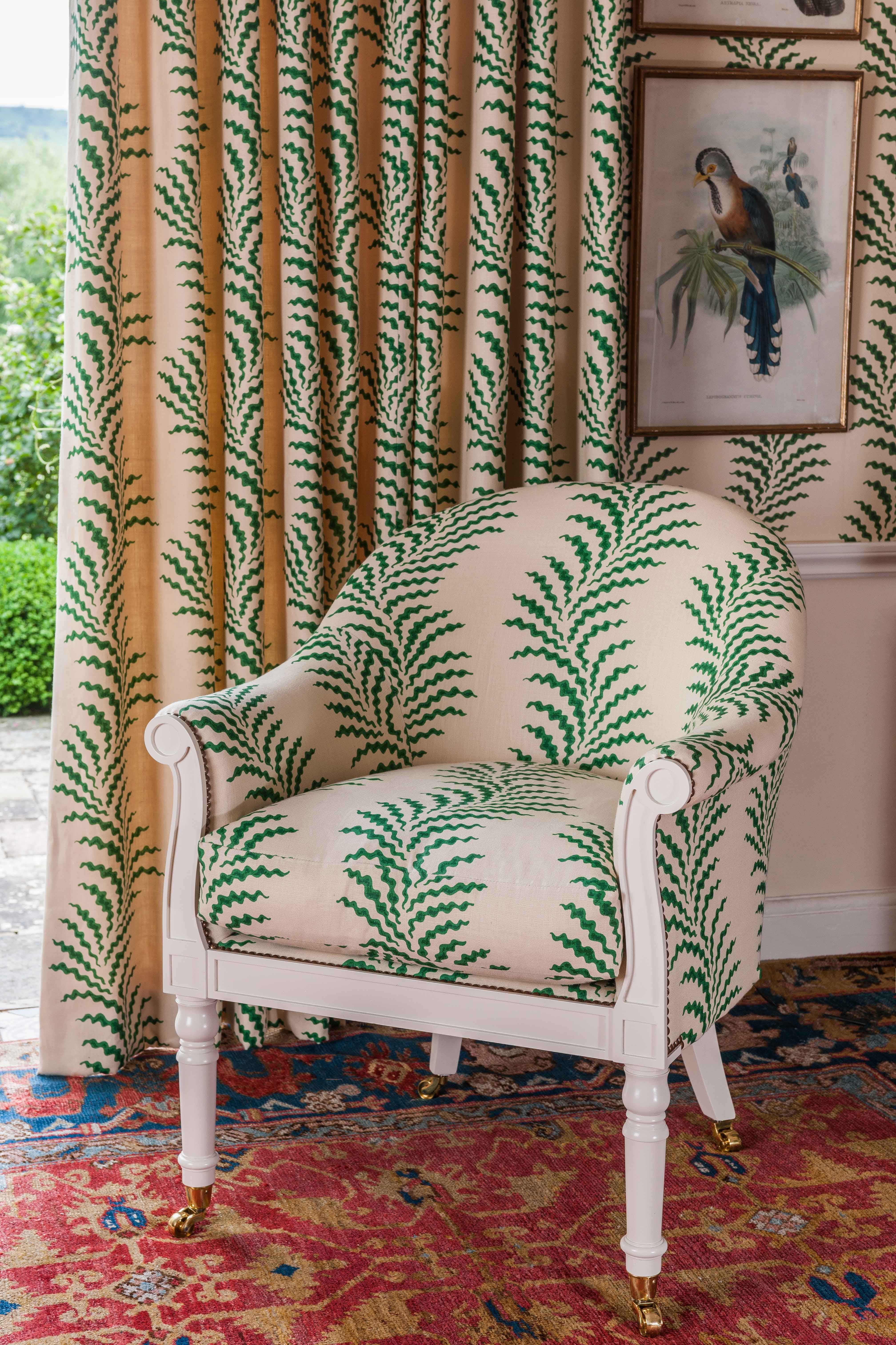Matching Wallpaper And Curtains - Soane Scrolling Fern , HD Wallpaper & Backgrounds