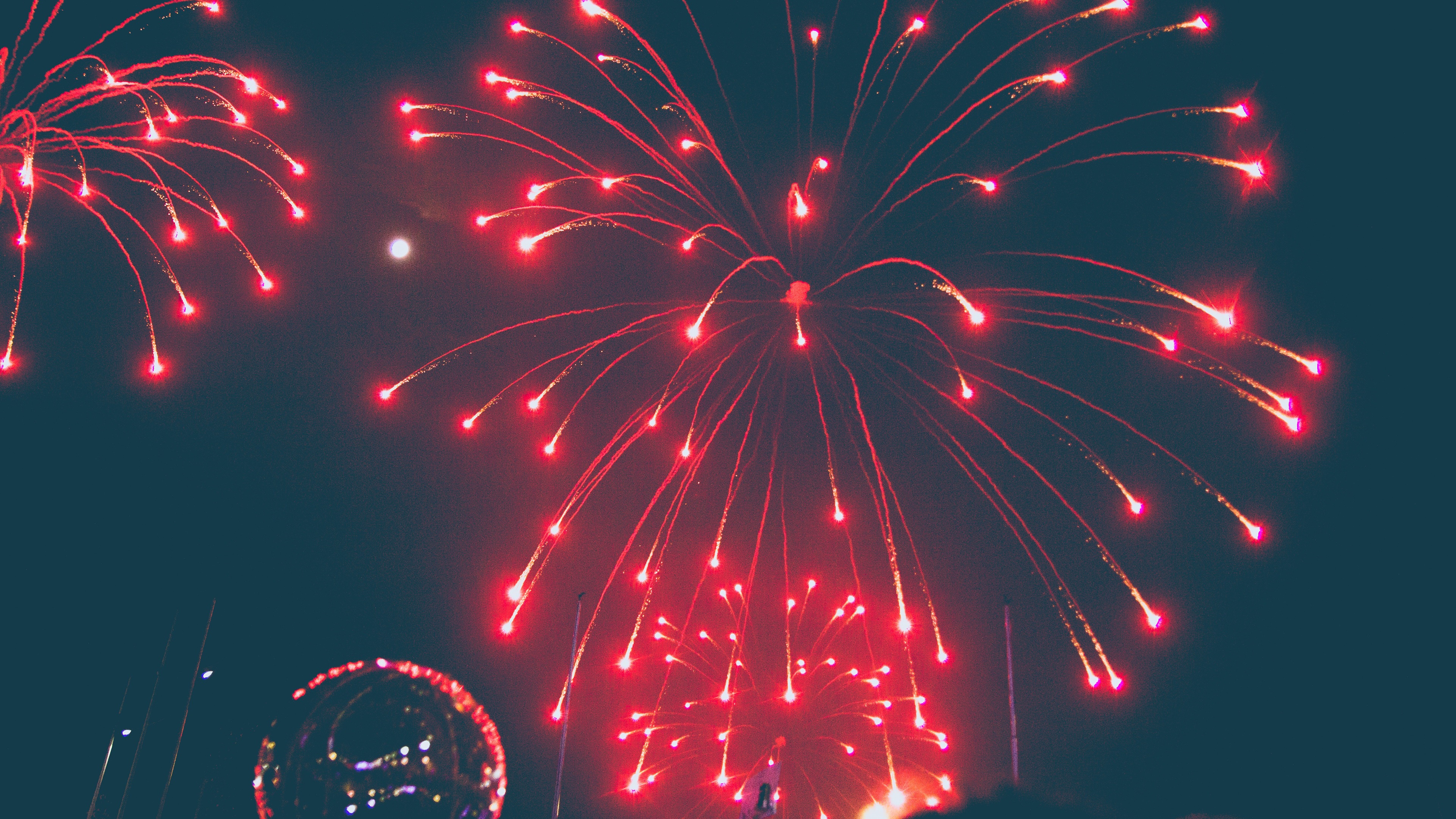Wallpaper Fireworks, Night, Red, Festival - Fireworks 4k , HD Wallpaper & Backgrounds